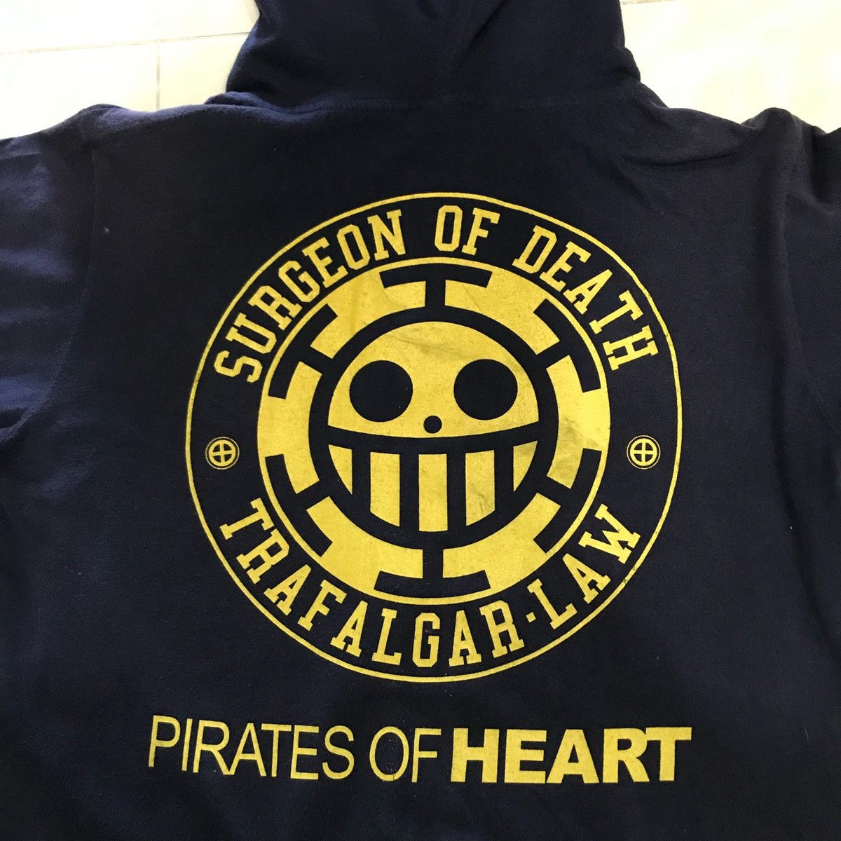 Japanese Brand × One Piece × Vintage ONE PIECE Hoodie Big Logo and Spellout PIRATES OF HEART Size US S / EU 44-46 / 1 - 2 Thumbnail
