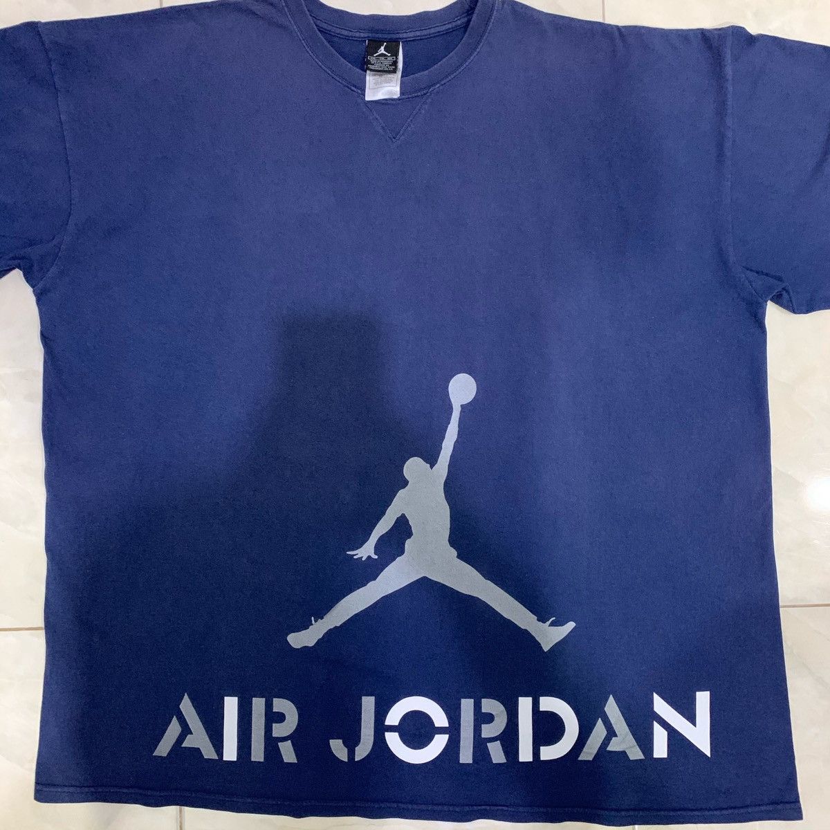 NIKE AIR JORDAN Tee Size XXL Fits XXXL