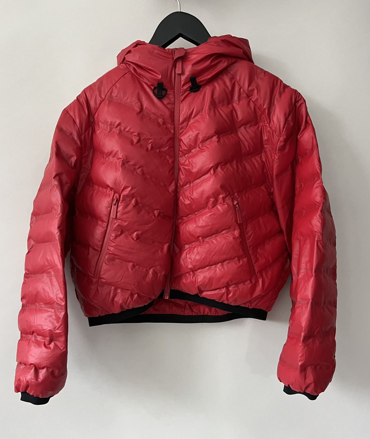image of $3.2K ValuePrada Tech Sport Cropped Padded Winter Jacket in Red, Women's (Size Large)