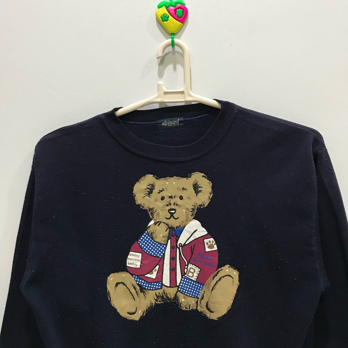 Japanese Brand × Vintage ALPINARD Vintage Sweatshirt Bear Design Size L Size US L / EU 52-54 / 3 - 2 Thumbnail