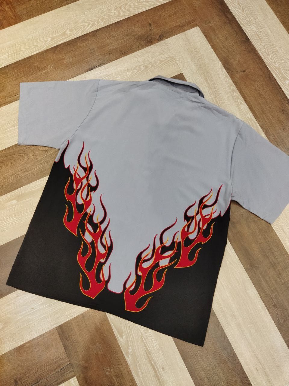 Vintage Vintage StreetCulture Flame Polyester Shirt Size US XL / EU 56 / 4 - 6 Thumbnail