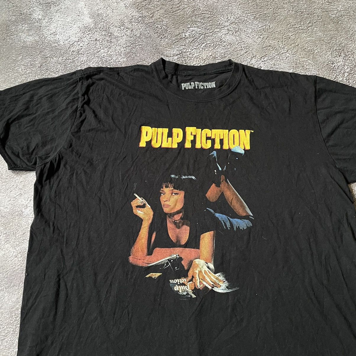 Vintage Vintage 90s Pulp Fiction Graphic Tee Y2K Grunge Streetwear L Size US L / EU 52-54 / 3 - 5 Thumbnail