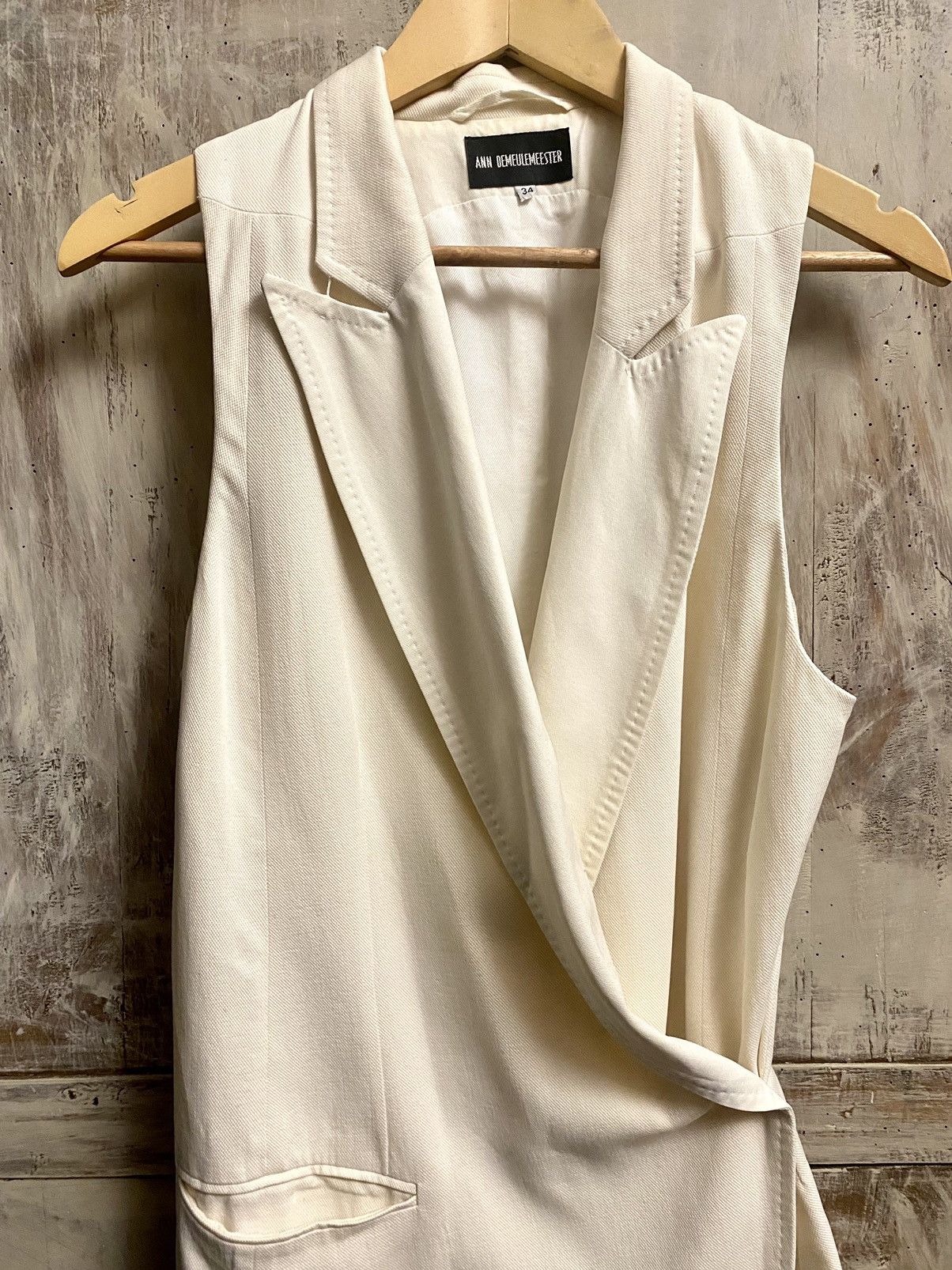 Ann Demeulemeester Ann Demeulemeester asymmetrical long cream cotton blazer Size XS / US 0-2 / IT 36-38 - 5 Thumbnail