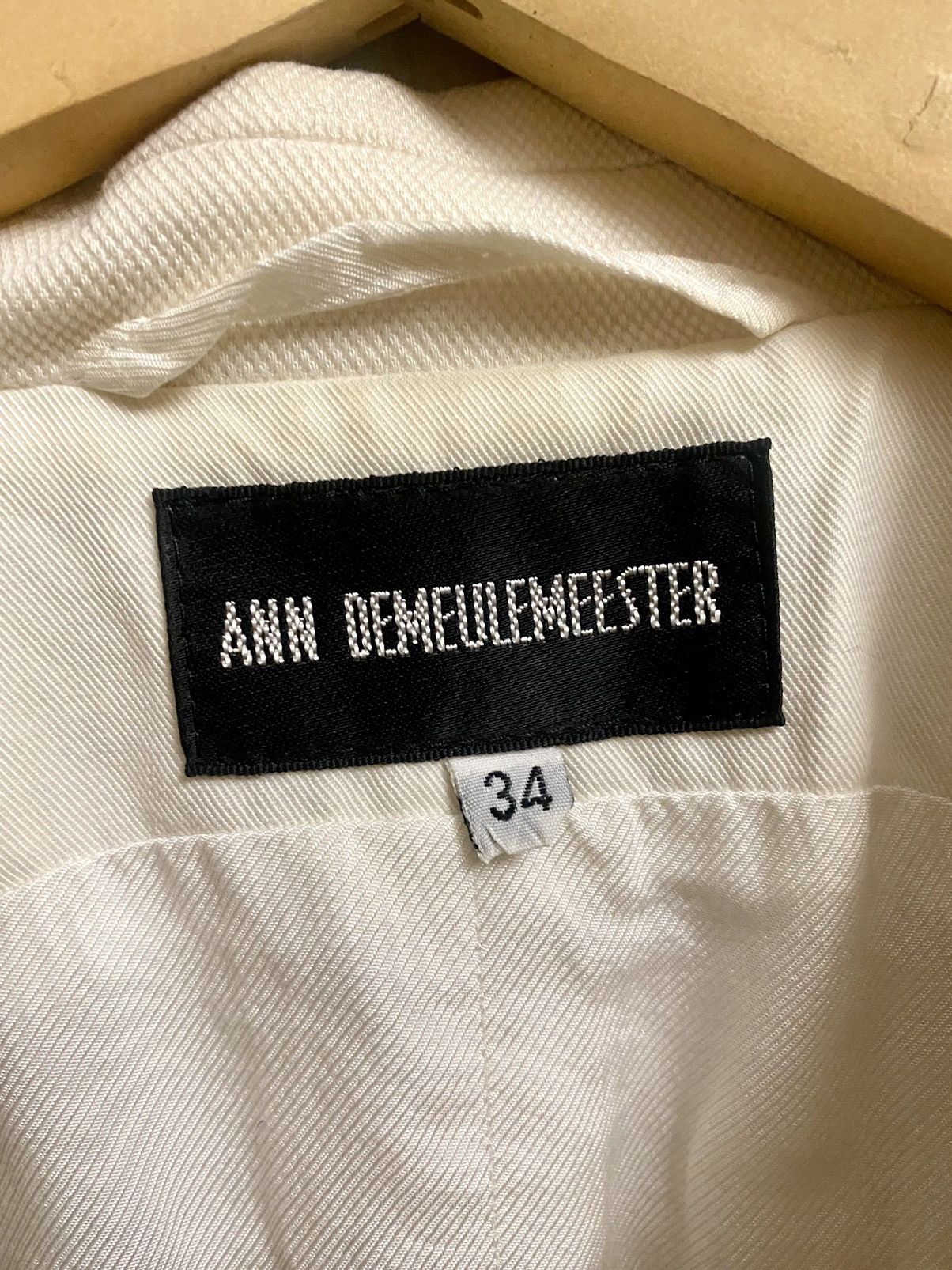 Ann Demeulemeester Ann Demeulemeester asymmetrical long cream cotton blazer Size XS / US 0-2 / IT 36-38 - 2 Thumbnail