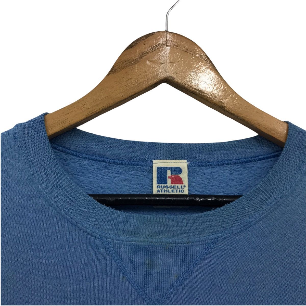 Vintage Vintage Plain Russell Athletic Sweatshirt Size US M / EU 48-50 / 2 - 3 Thumbnail