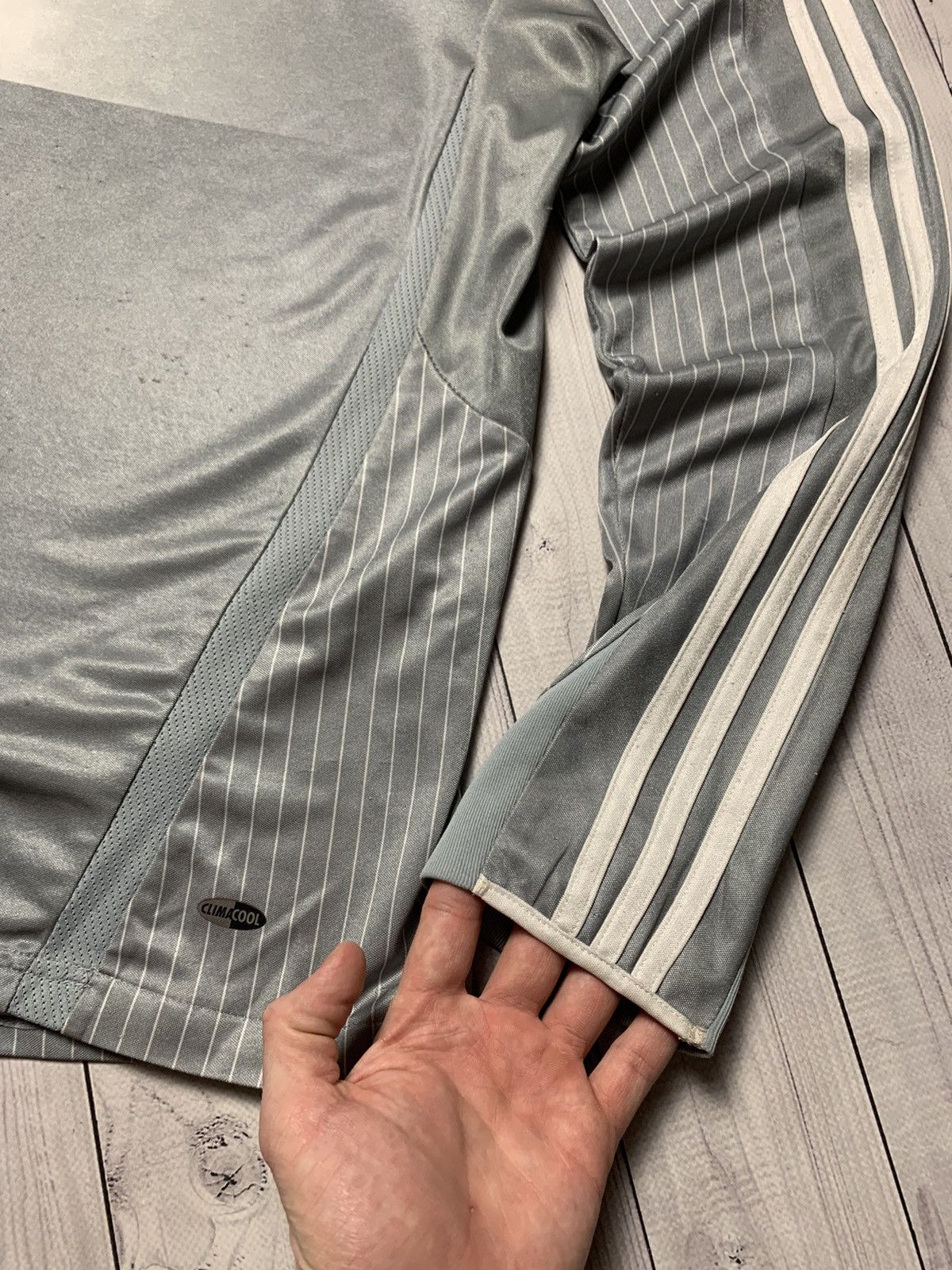 Adidas × Vintage Vintage New Castle United adidas soccer jersey long sleeve Size US L / EU 52-54 / 3 - 3 Thumbnail