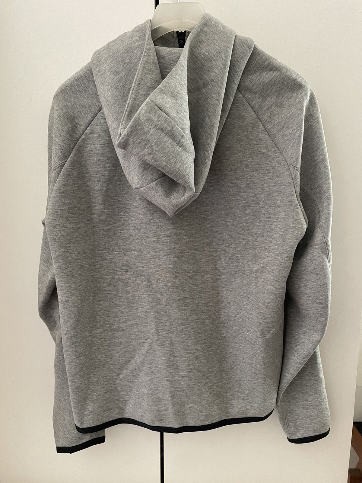 Nike Tech Fleece fit like M/L Zip Up hoodie Size US S / EU 44-46 / 1 - 2 Thumbnail