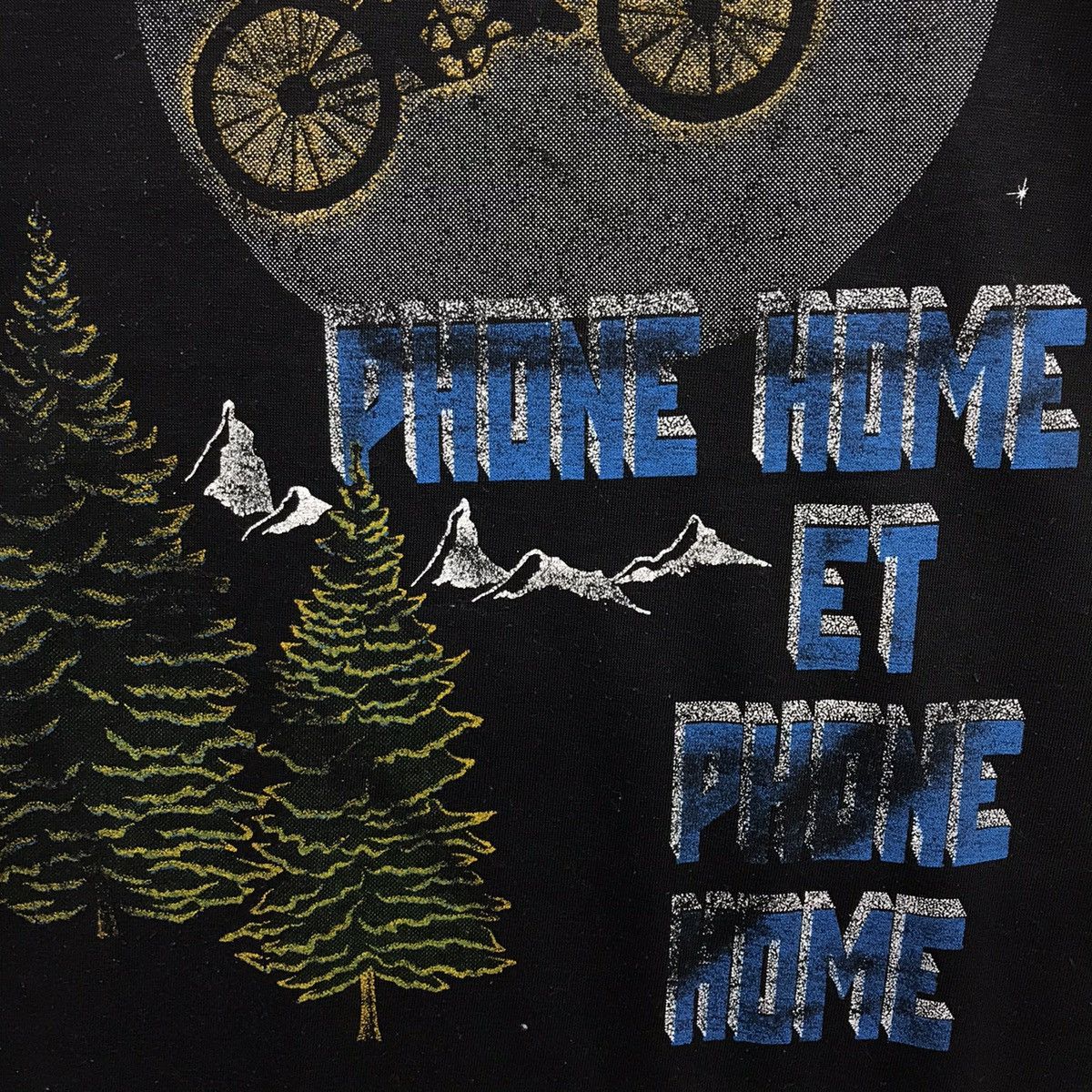 Vintage *Rare!! Vintage Movie Tee Phone Home ET Phone Home Size US L / EU 52-54 / 3 - 9 Thumbnail