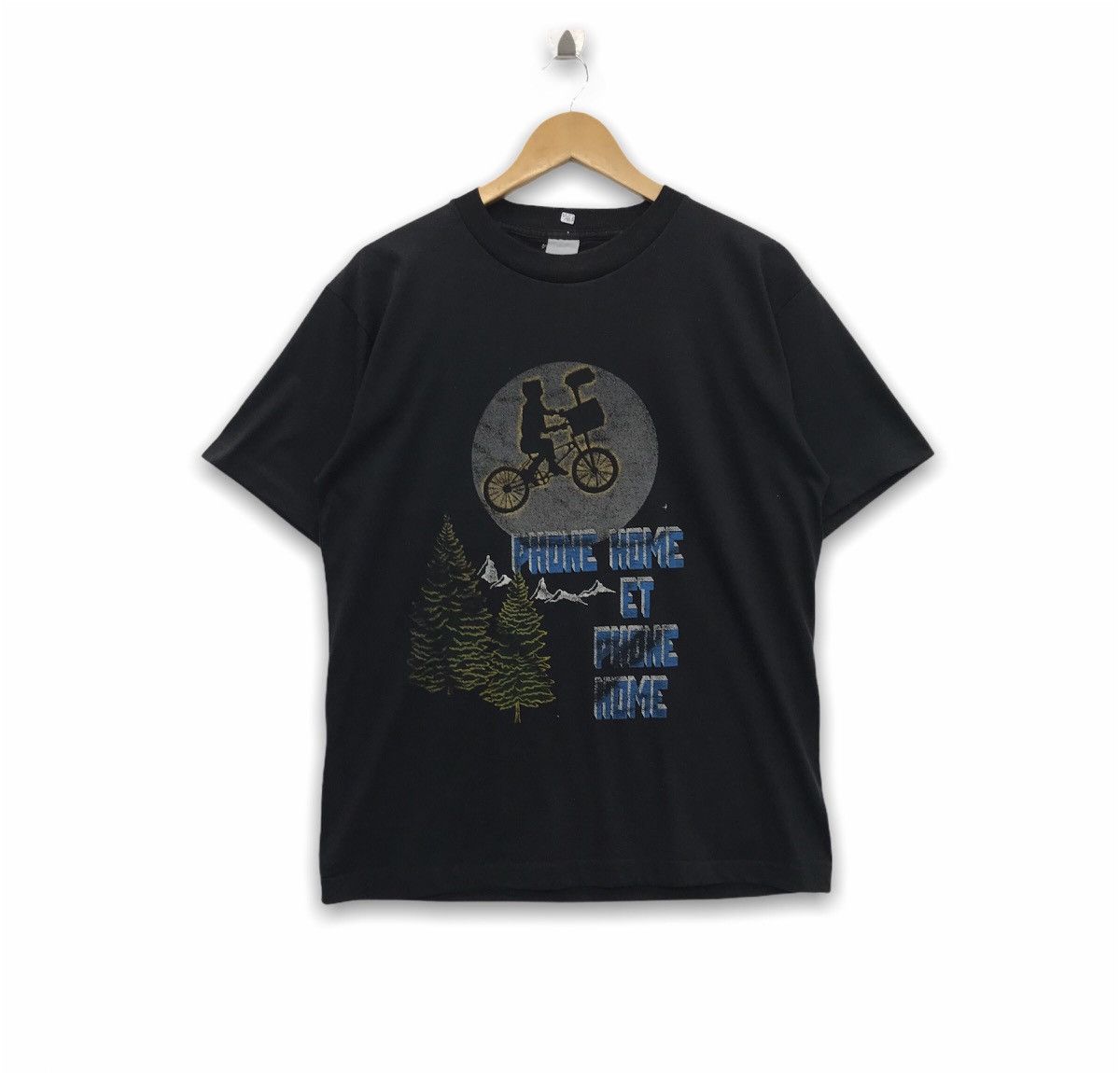 Vintage *Rare!! Vintage Movie Tee Phone Home ET Phone Home Size US L / EU 52-54 / 3 - 1 Thumbnail