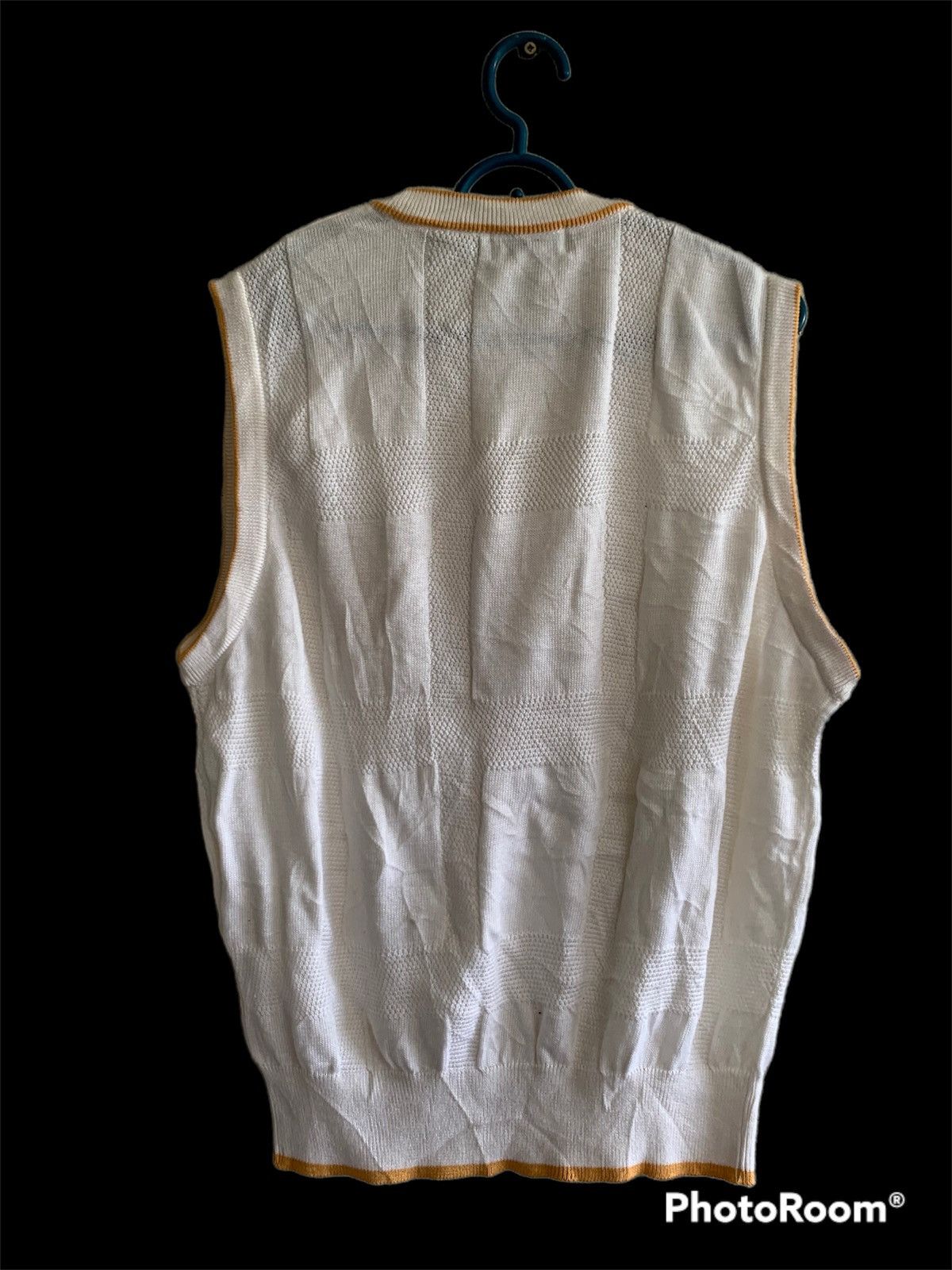 Burberry Vintage Burberry’s Sleeveless Knit Size US M / EU 48-50 / 2 - 8 Thumbnail