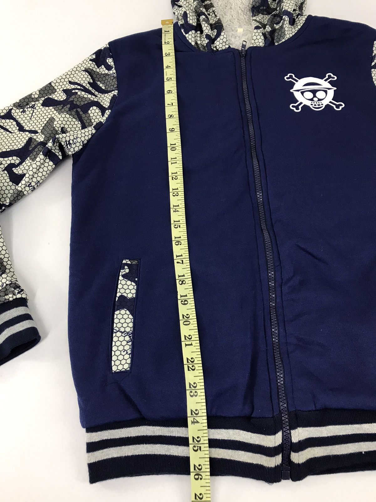 Anime × Japanese Brand Vintage Mugiwara Straw Hat Pirate Anime Manga Hoodies Size US M / EU 48-50 / 2 - 8 Thumbnail
