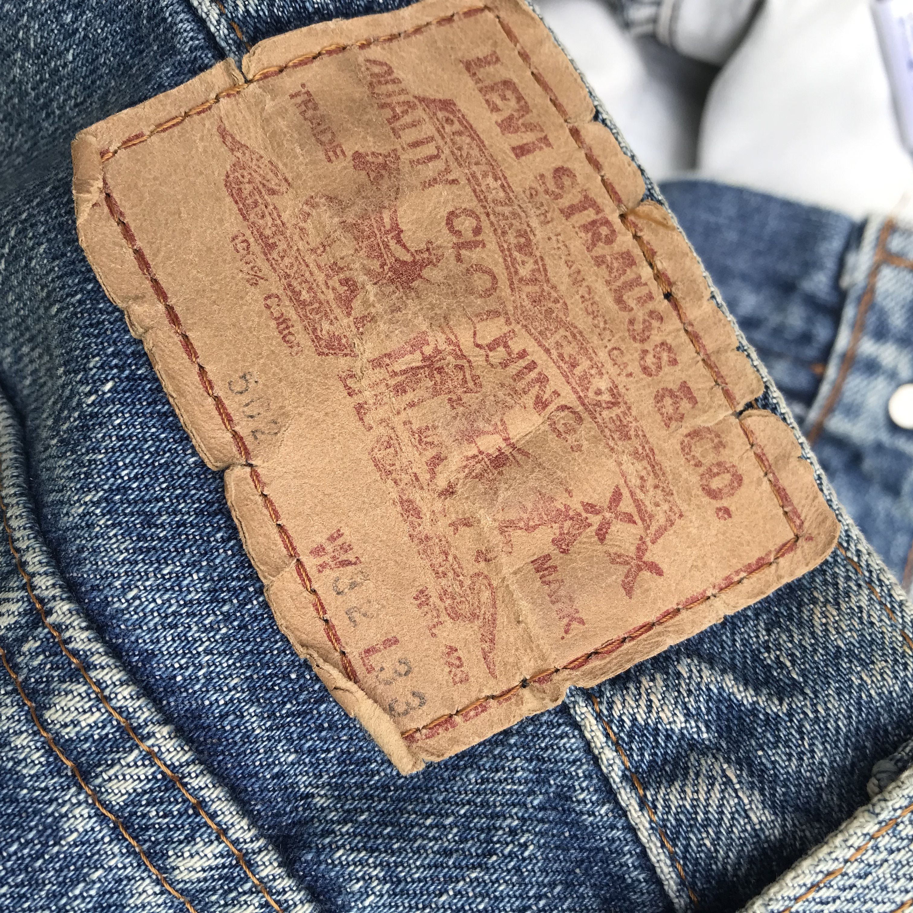 Levi's Vintage Clothing Vintage Levis 502 Redline Big E faded distressed kurtcobain Size US 32 / EU 48 - 14 Thumbnail