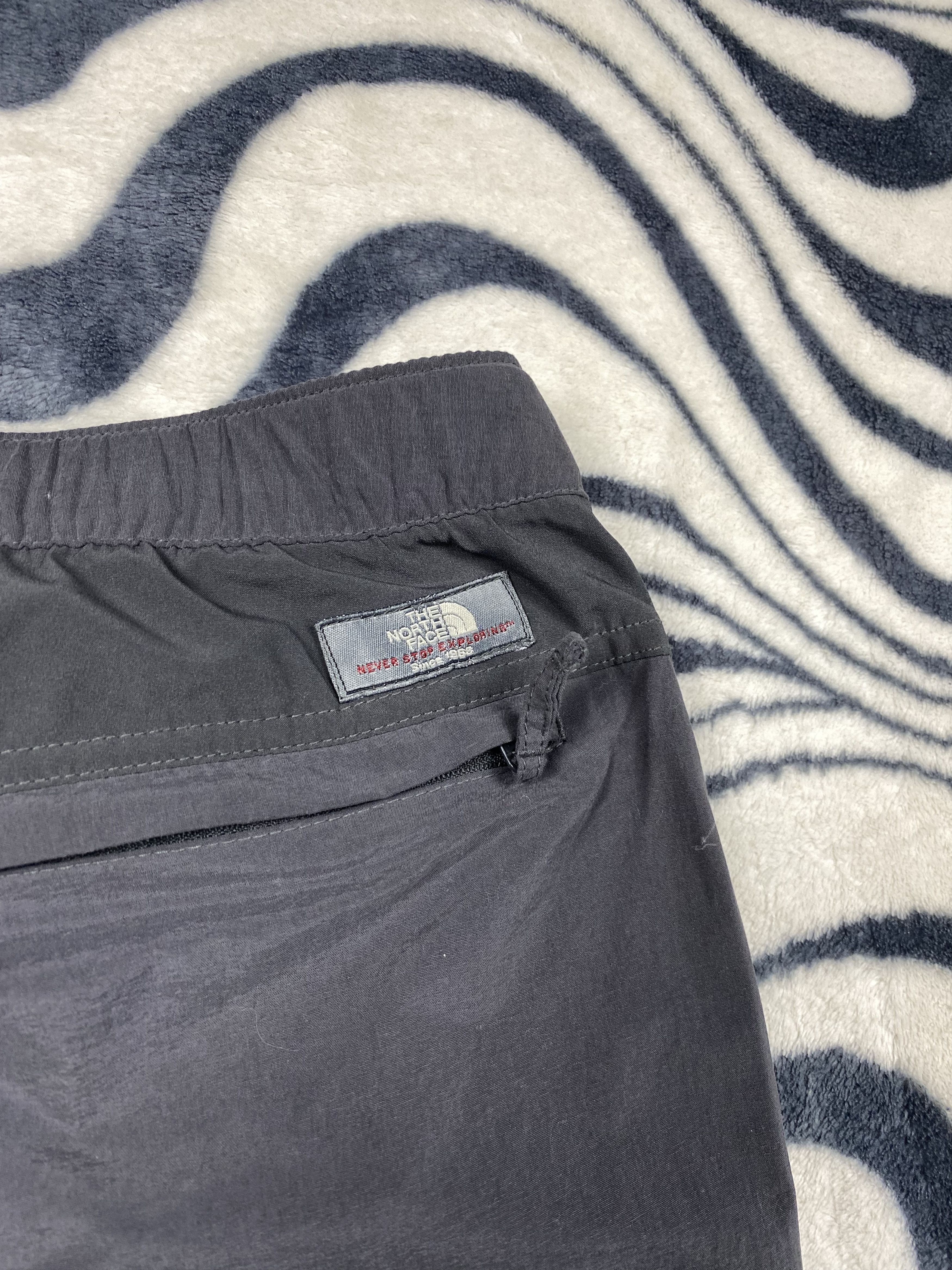 The North Face The North Face Vintage Mens Cargo Pants Size US 32 / EU 48 - 11 Thumbnail