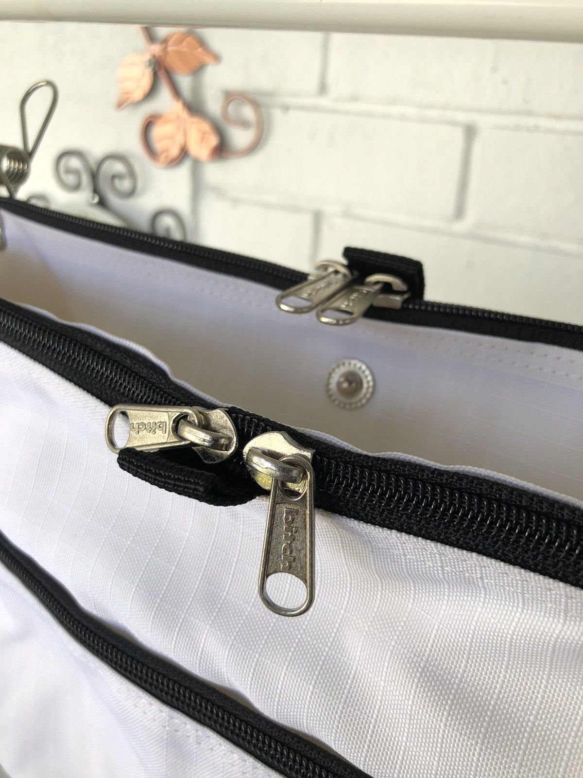 Other 💥 NOS 90s BITCH SKATEBOARDS SLING MESSENGER BAG Size ONE SIZE - 7 Thumbnail