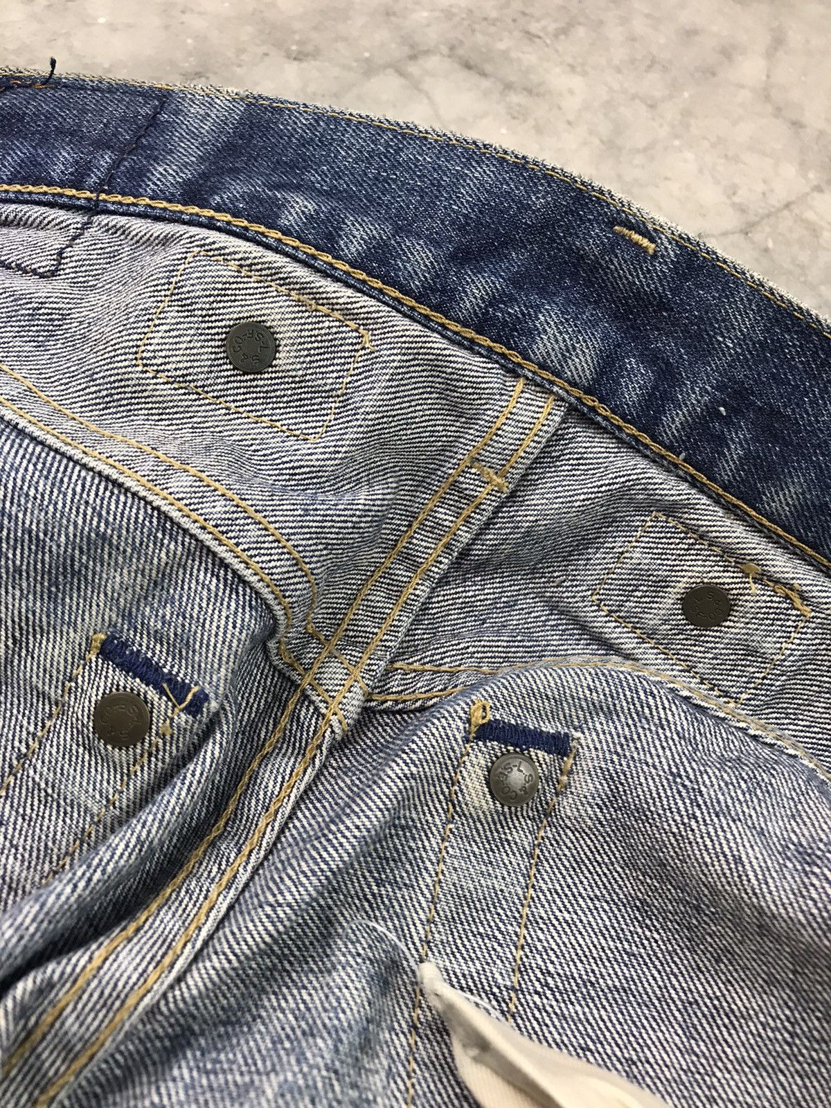 Levi's Vintage Clothing × Vintage VTG LEVI'S BIG "E" 90s LOT 702 XX SELVEDGE DENIM JAPAN🇯🇵 Size US 30 / EU 46 - 12 Thumbnail