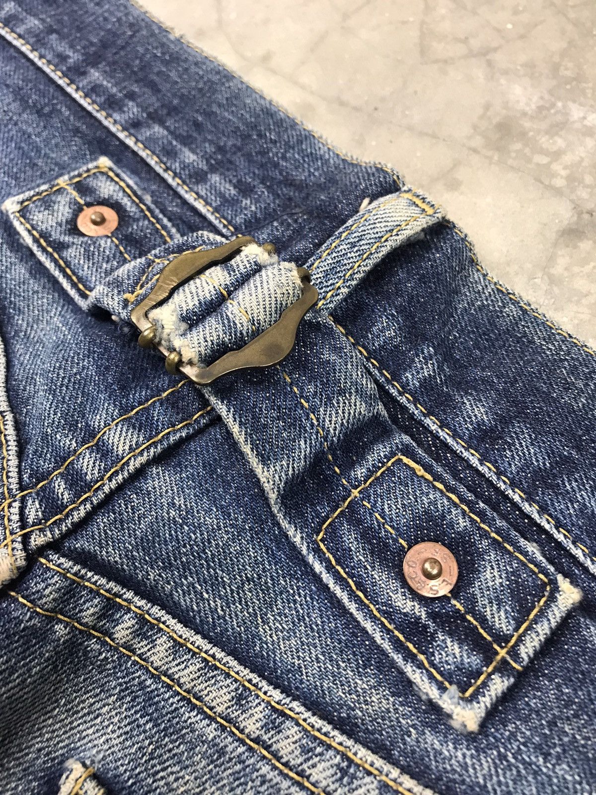 Levi's Vintage Clothing × Vintage VTG LEVI'S BIG "E" 90s LOT 702 XX SELVEDGE DENIM JAPAN🇯🇵 Size US 30 / EU 46 - 8 Thumbnail