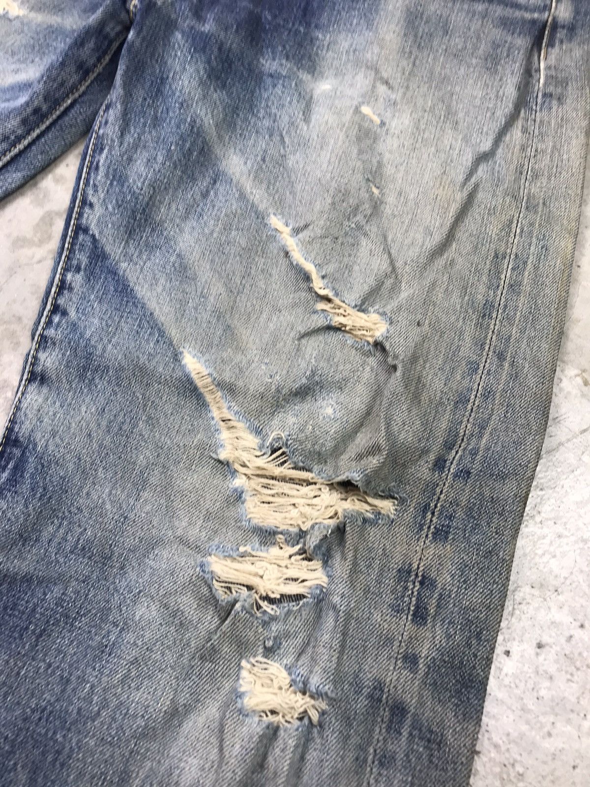 Levi's Vintage Clothing × Vintage VTG LEVI'S BIG "E" 90s LOT 702 XX SELVEDGE DENIM JAPAN🇯🇵 Size US 30 / EU 46 - 4 Thumbnail