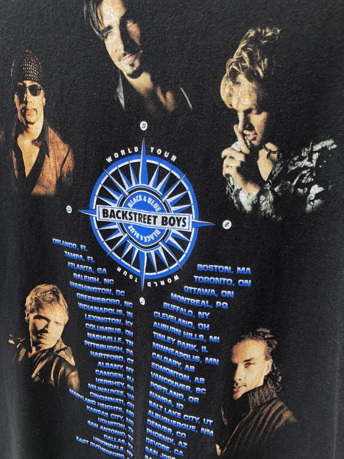 Band Tees × Vintage Vintage 2000 Backstreet Boys Black & Blue World Tour tees Size US L / EU 52-54 / 3 - 8 Thumbnail