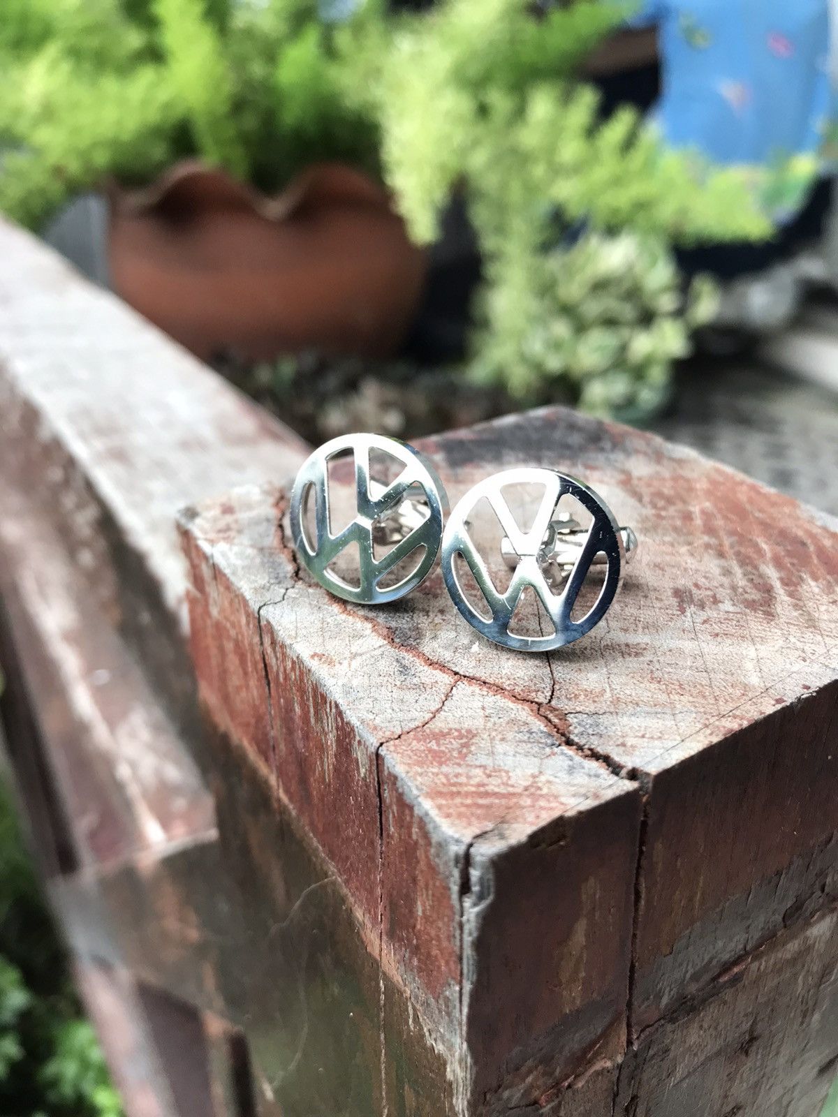 Sports Specialties × Vintage VINTAGE VOLKSWAGEN CUFFLINK Size ONE SIZE - 1 Thumbnail
