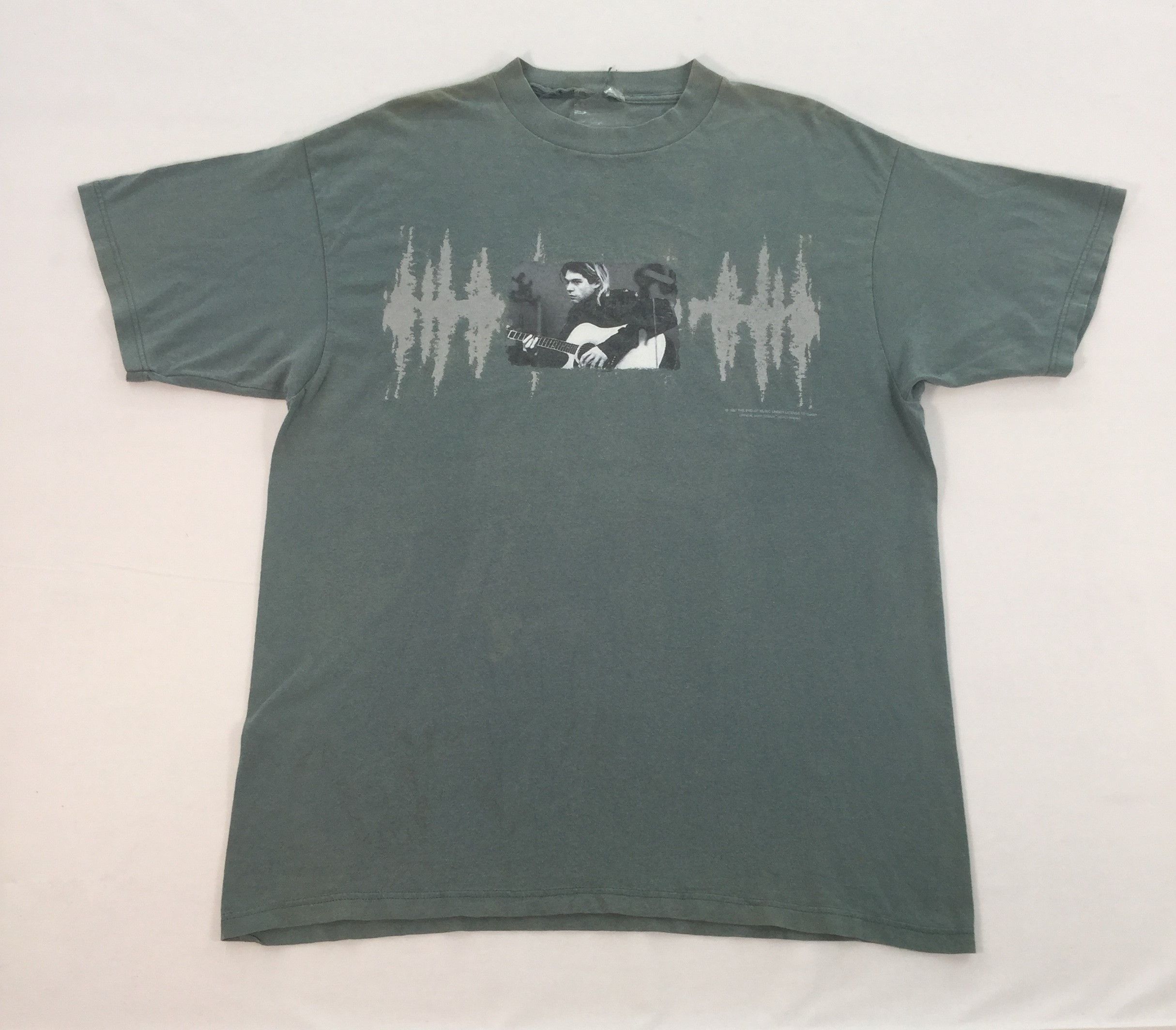 Band Tees Vintage 1997 Kurt Cobain Nirvana Photo Tee Size US XL / EU 56 / 4 - 1 Thumbnail