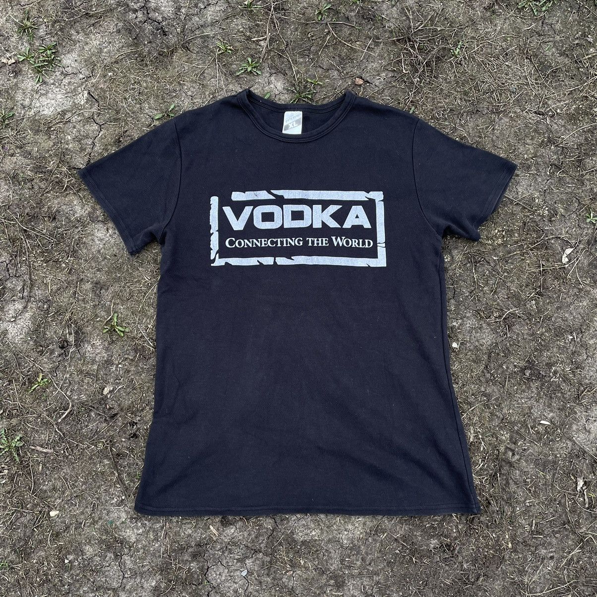 Vintage Vintage Y2K Vodka Graphic Tee Sun Faded Streetwear Tapered M Size US M / EU 48-50 / 2 - 2 Thumbnail