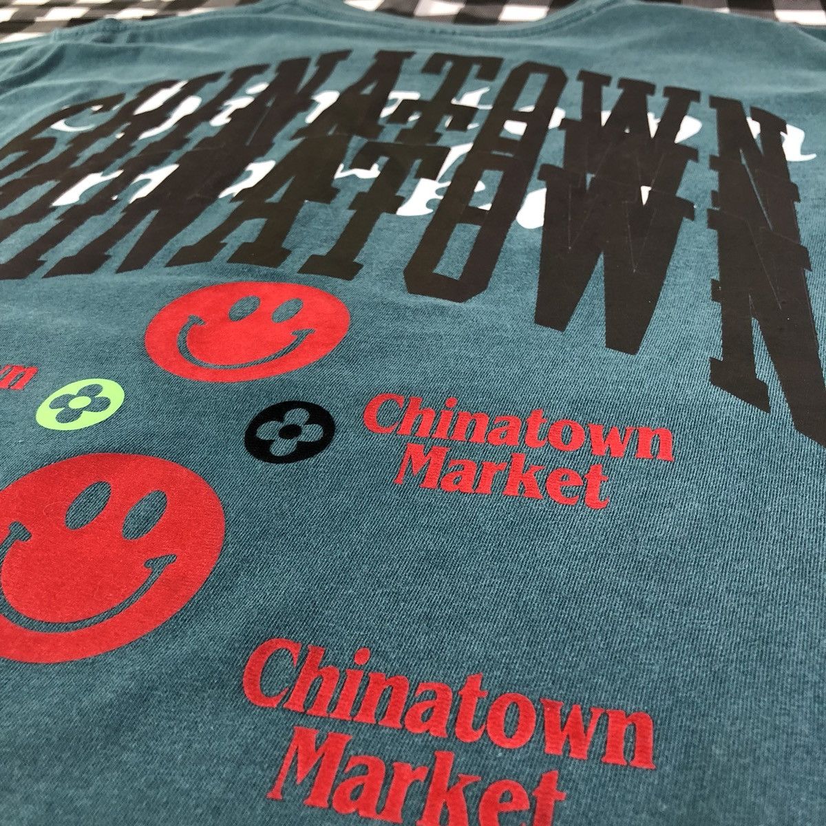 Market Chinatown Market Never Dies Rainbow 3M Velvet Rare Custom Size US M / EU 48-50 / 2 - 7 Thumbnail