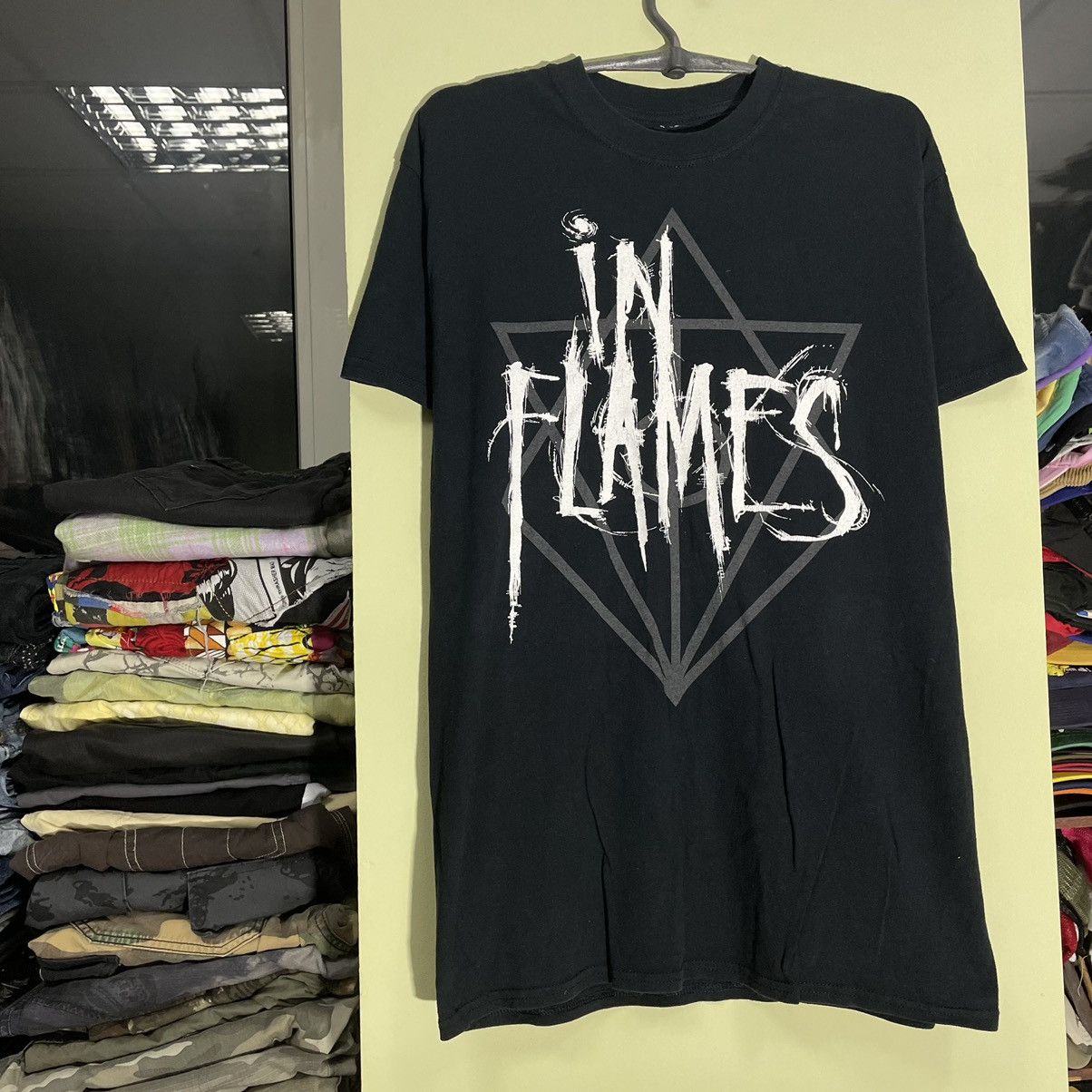 Vintage Vintage Y2K In Flames Band Tee Graphic Metal Punk Bleached L Size US L / EU 52-54 / 3 - 3 Thumbnail