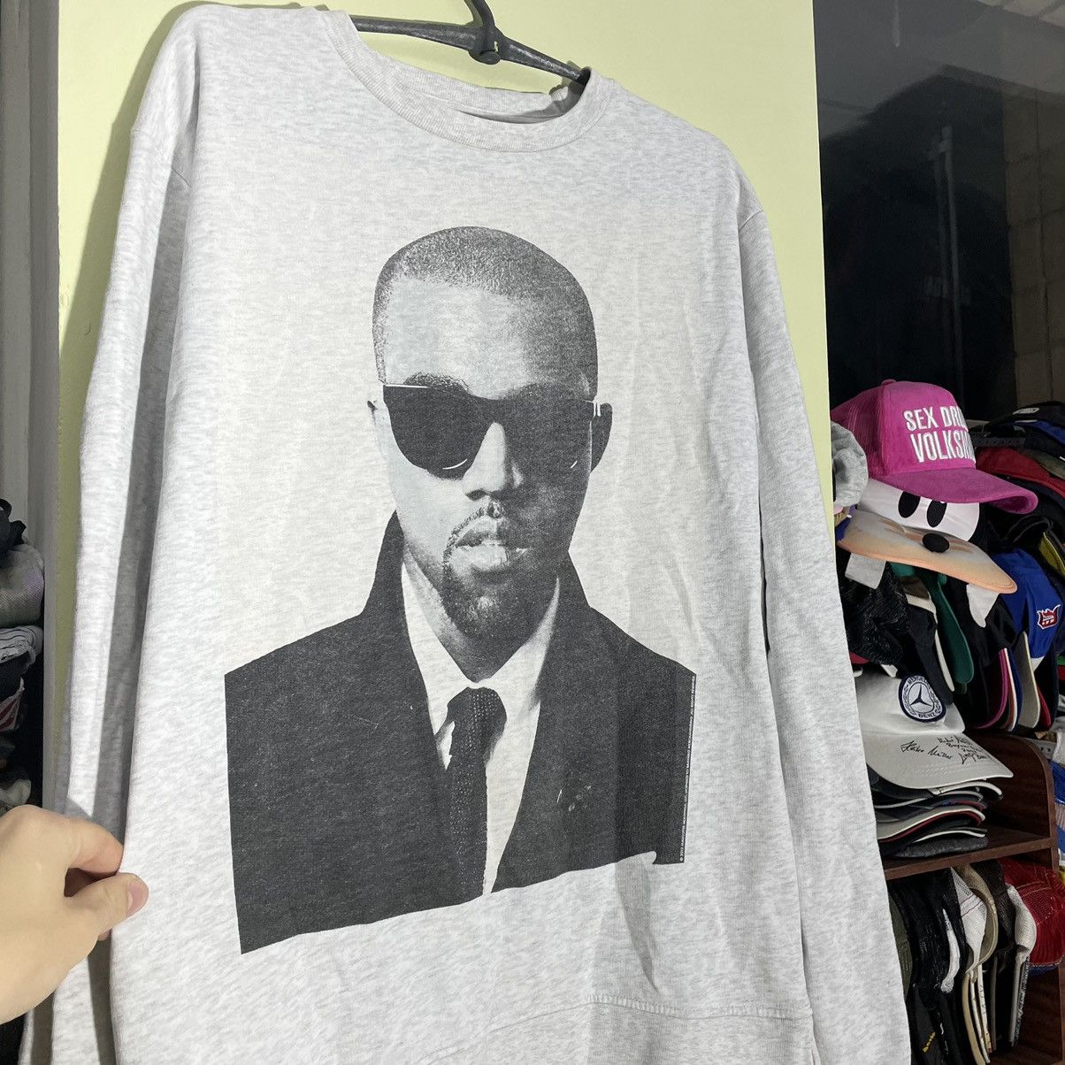 Vintage Vintage Y2K Kanye West Graphic Crewneck Streetwear Washed XL Size US XL / EU 56 / 4 - 6 Thumbnail