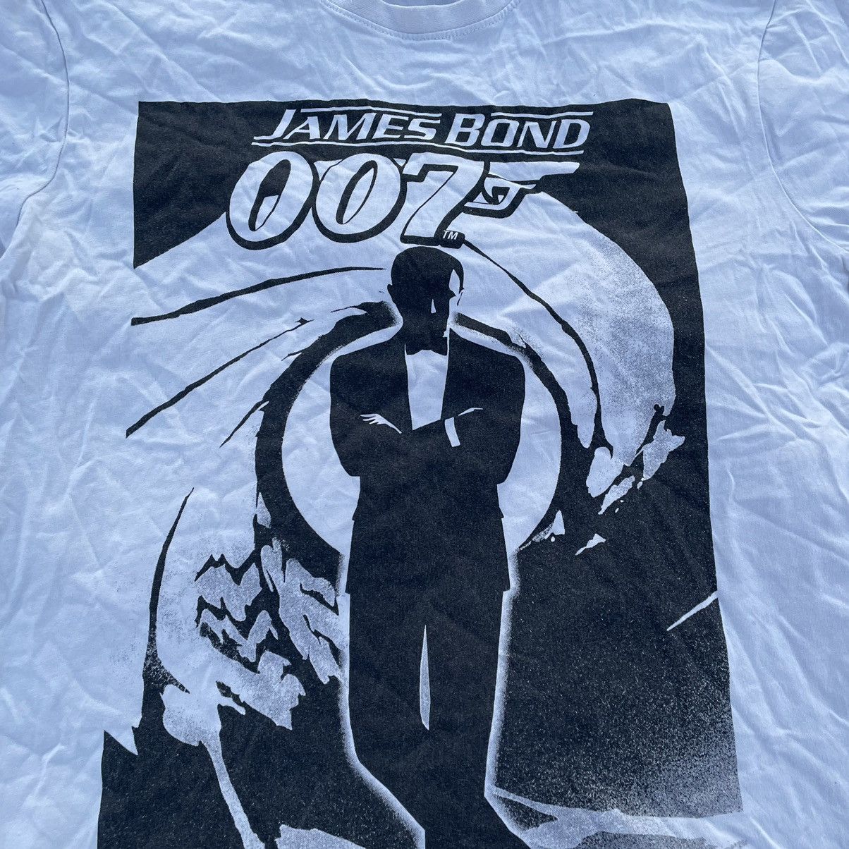 Vintage Vintage 90s James Bond 007 Sun Faded Graphic Tee Streetwear Size US M / EU 48-50 / 2 - 6 Thumbnail