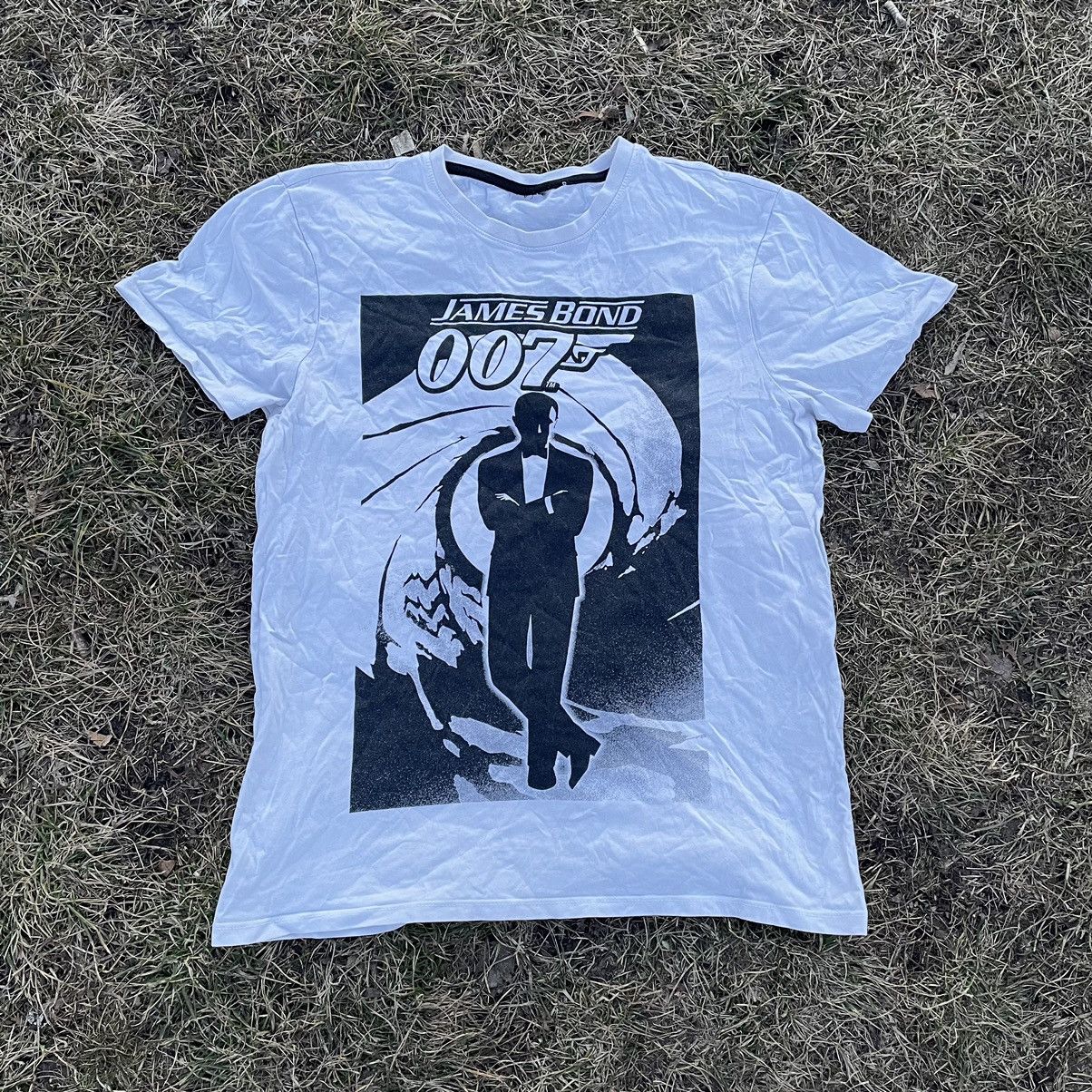 Vintage Vintage 90s James Bond 007 Sun Faded Graphic Tee Streetwear Size US M / EU 48-50 / 2 - 2 Thumbnail
