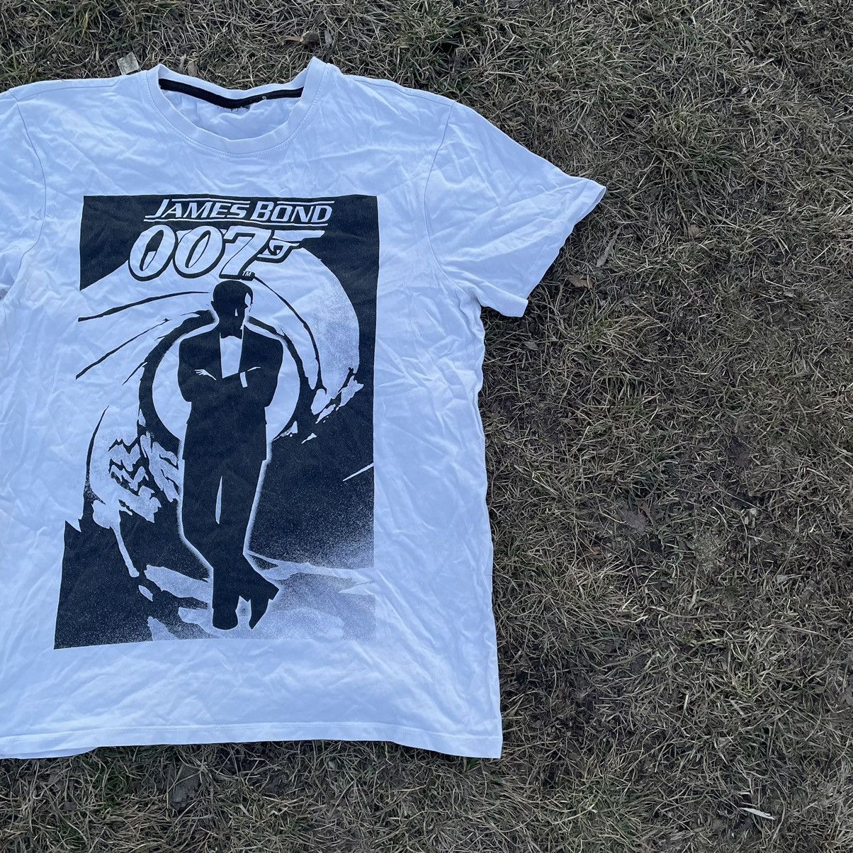 Vintage Vintage 90s James Bond 007 Sun Faded Graphic Tee Streetwear Size US M / EU 48-50 / 2 - 3 Thumbnail