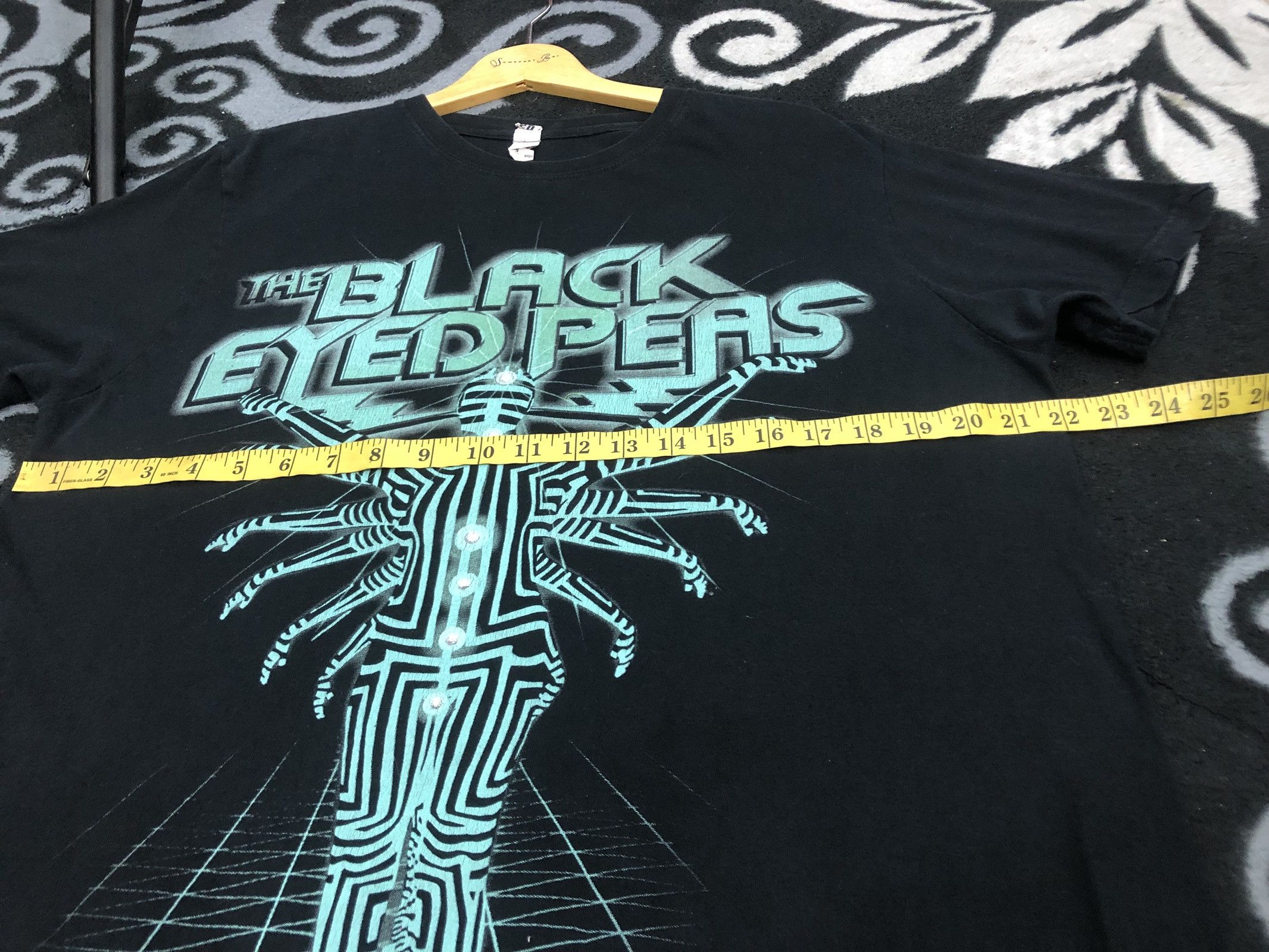 Band Tees The Black Eyes Peas T-Shirt Size US M / EU 48-50 / 2 - 5 Thumbnail