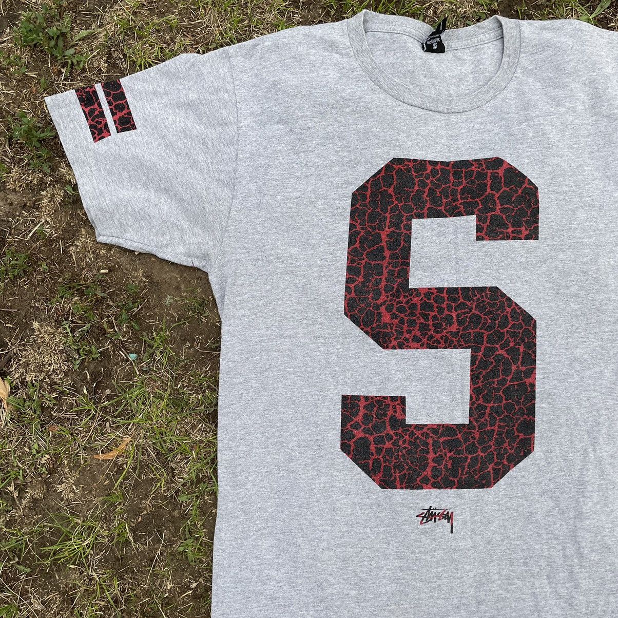 Vintage Vintage Y2K Stussy Graphic Tee Sun Faded Streetwear Boxy M Size US M / EU 48-50 / 2 - 2 Thumbnail