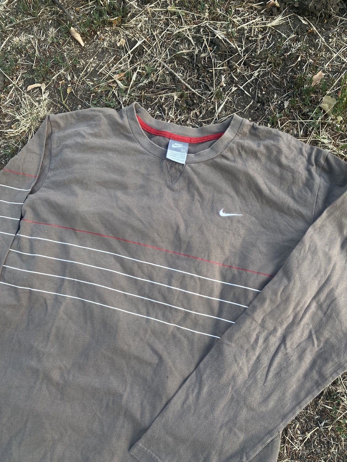 Nike Vintage 90s Nike long sleeve streetwear swoosh y2k size XL Size US XL / EU 56 / 4 - 1 Thumbnail