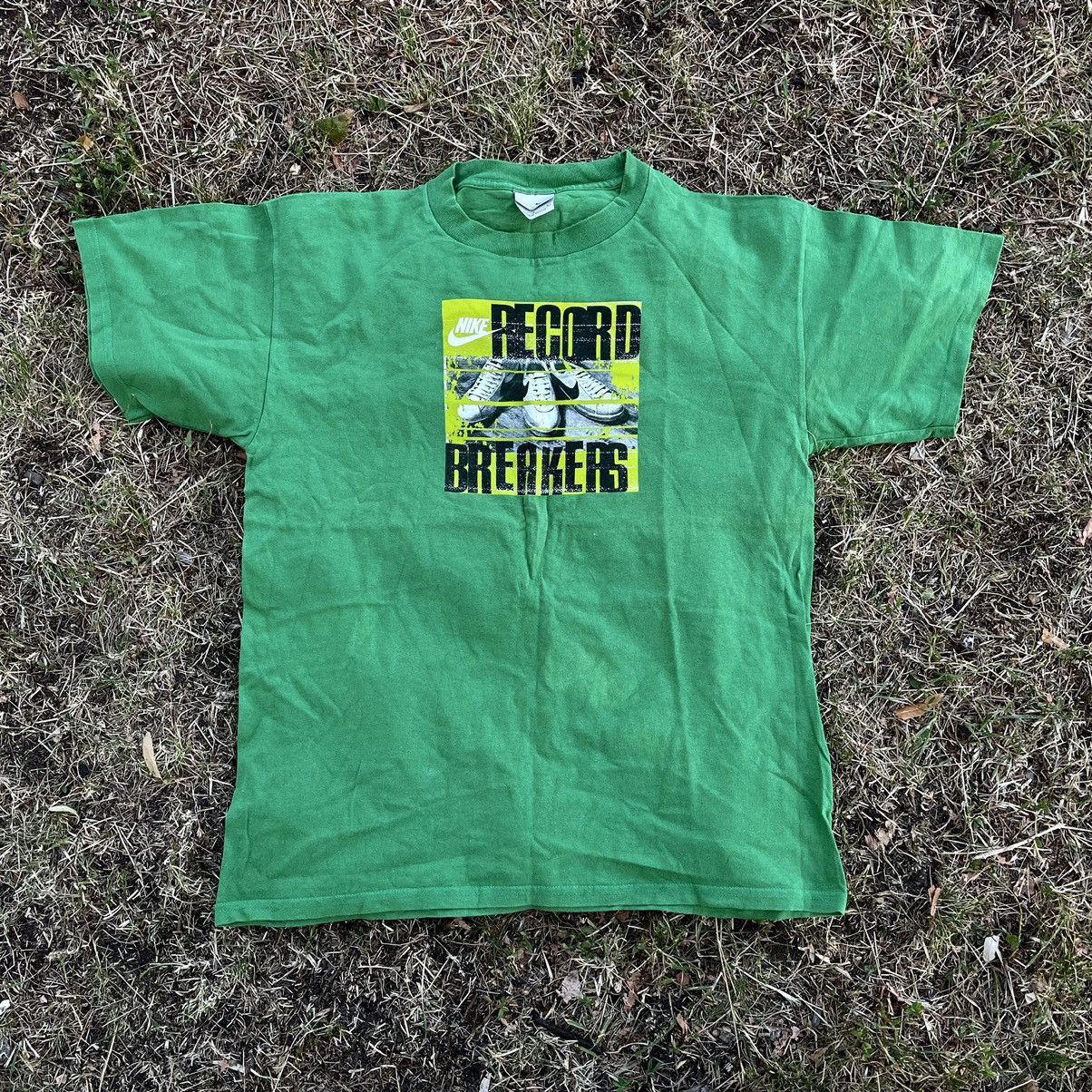 Vintage Vintage 90s Nike Record Breakers Graphic Tee Streetwear L Size US L / EU 52-54 / 3 - 2 Thumbnail