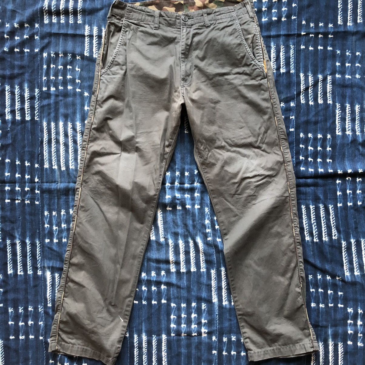 image of Fragment Design x Goodenough Chino Pants 30 in Olive, Men's