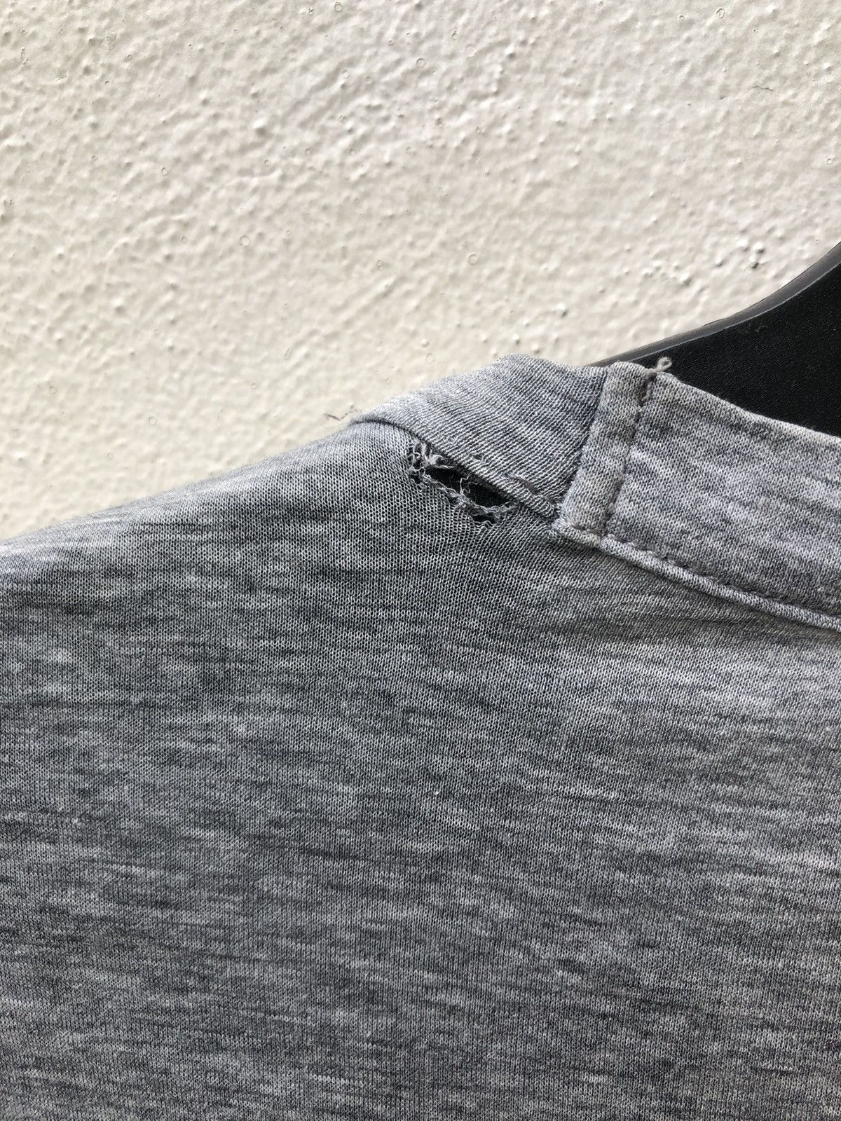 Bottega Veneta × Vintage Vintage Bottega Veneta Made in Italy Abstract Grey tee Size US S / EU 44-46 / 1 - 8 Thumbnail