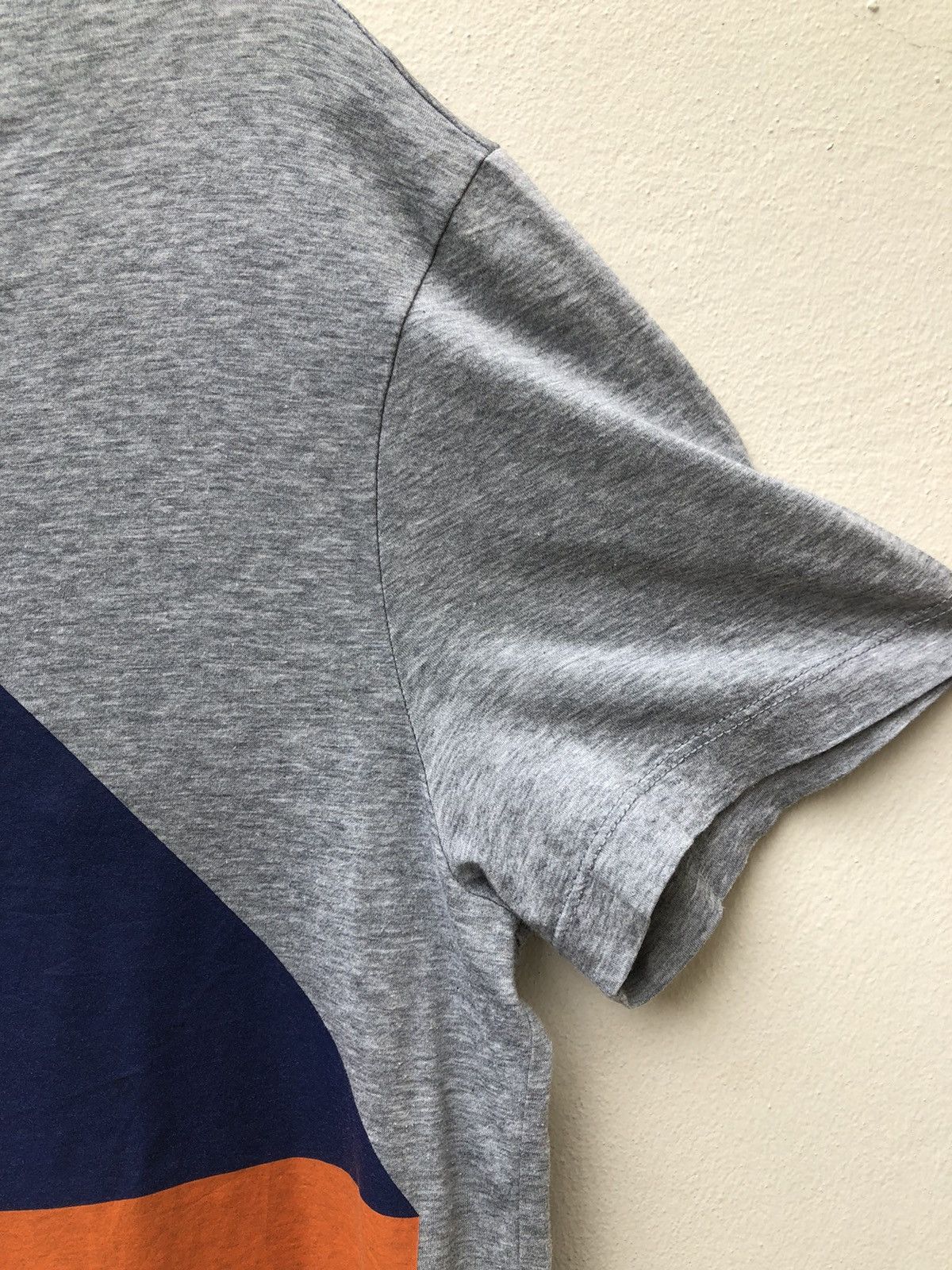 Bottega Veneta × Vintage Vintage Bottega Veneta Made in Italy Abstract Grey tee Size US S / EU 44-46 / 1 - 4 Thumbnail