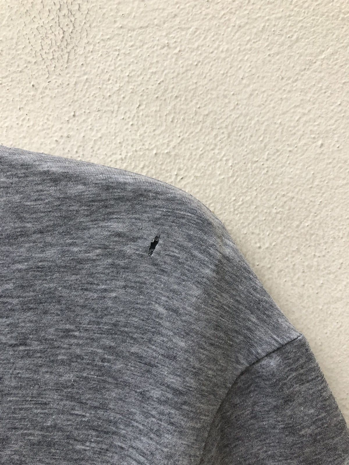 Bottega Veneta × Vintage Vintage Bottega Veneta Made in Italy Abstract Grey tee Size US S / EU 44-46 / 1 - 7 Thumbnail