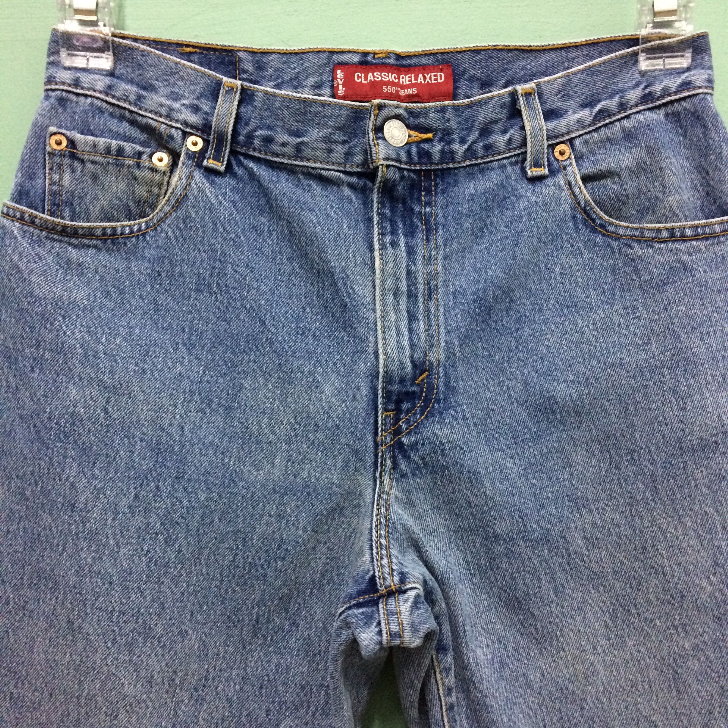Levi's × Vintage Levis 550 Light Wash Jeans #B-185 Size US 32 / EU 48 - 4 Thumbnail