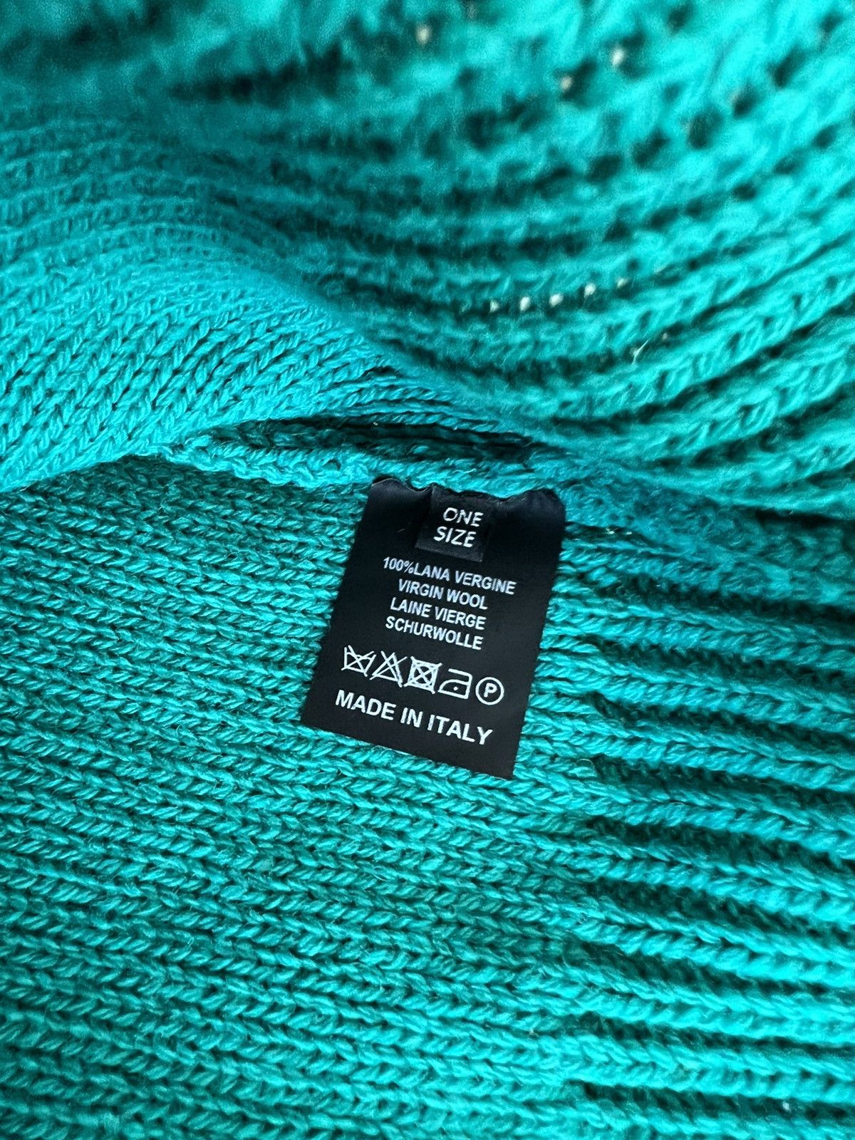 Raf Simons AW16 Runway Oversized Distressed Sweater Size US XL / EU 56 / 4 - 10 Thumbnail
