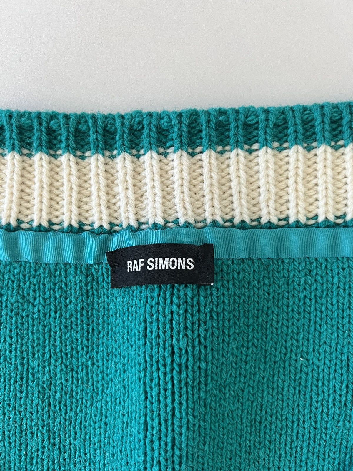 Raf Simons AW16 Runway Oversized Distressed Sweater Size US XL / EU 56 / 4 - 9 Thumbnail