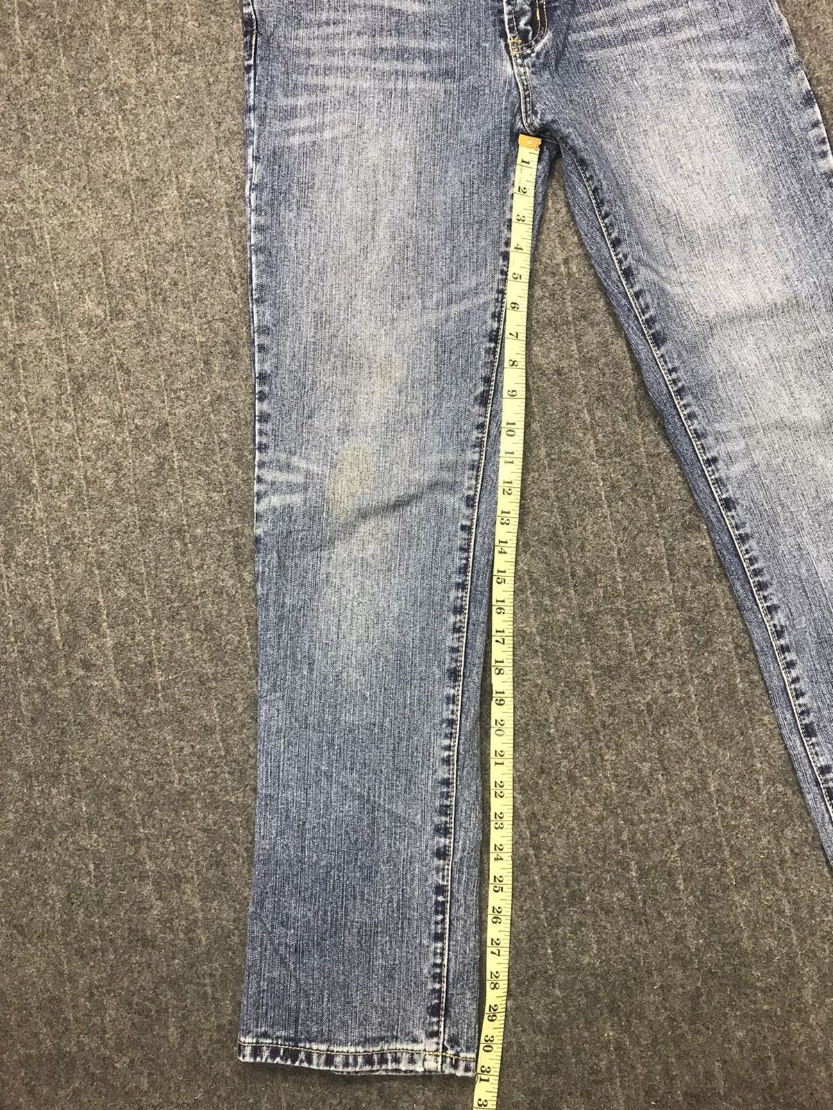 Japanese Brand × Vintage Vintage G.H.Y.U Japanese Brand Denim Indigo Straight Cut Size US 28 / EU 44 - 13 Thumbnail