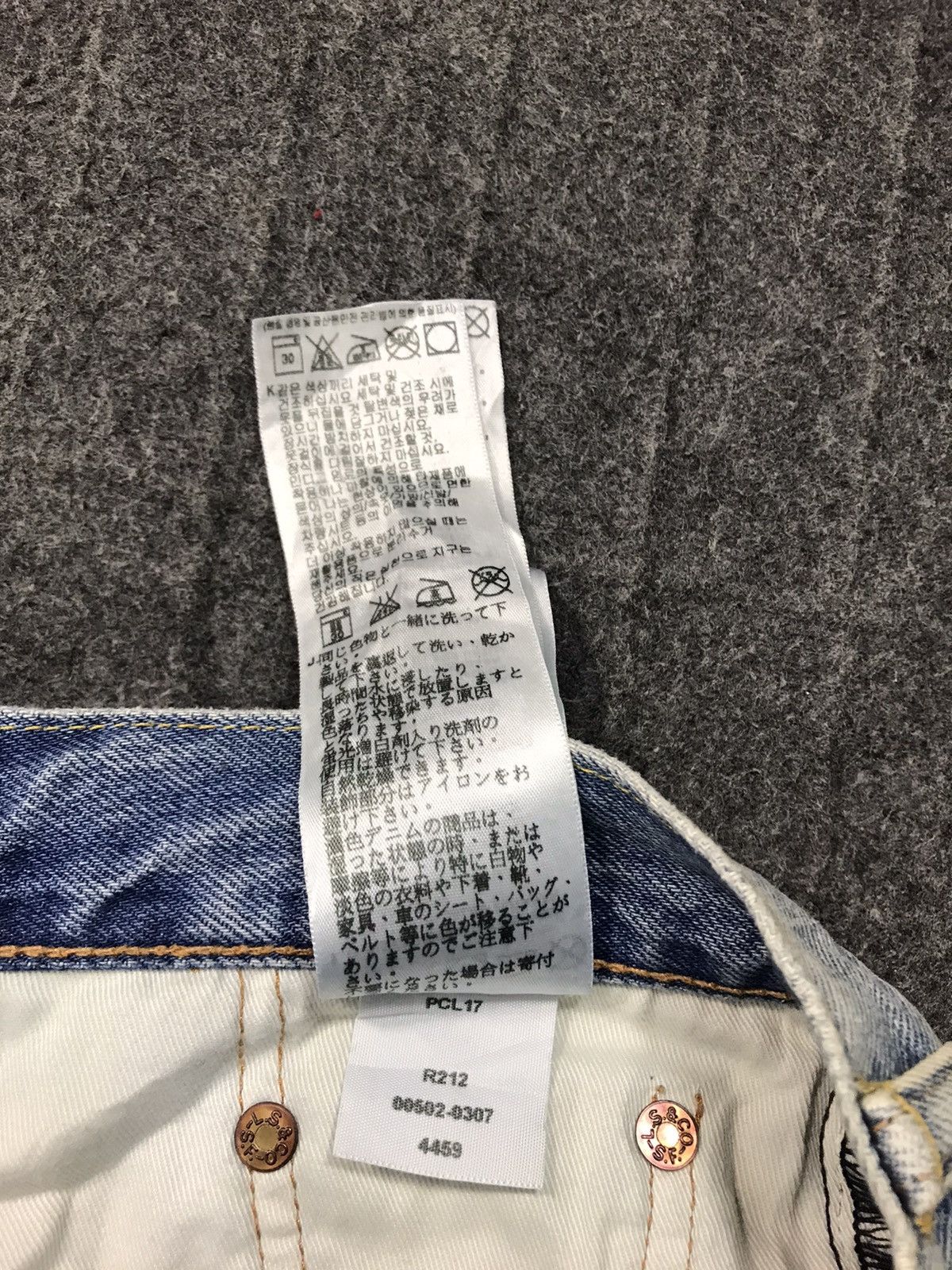 Levi's 90s Levi’s & Strauss Lot 502 Distressed Denim Jeans K281j Size US 32 / EU 48 - 9 Thumbnail