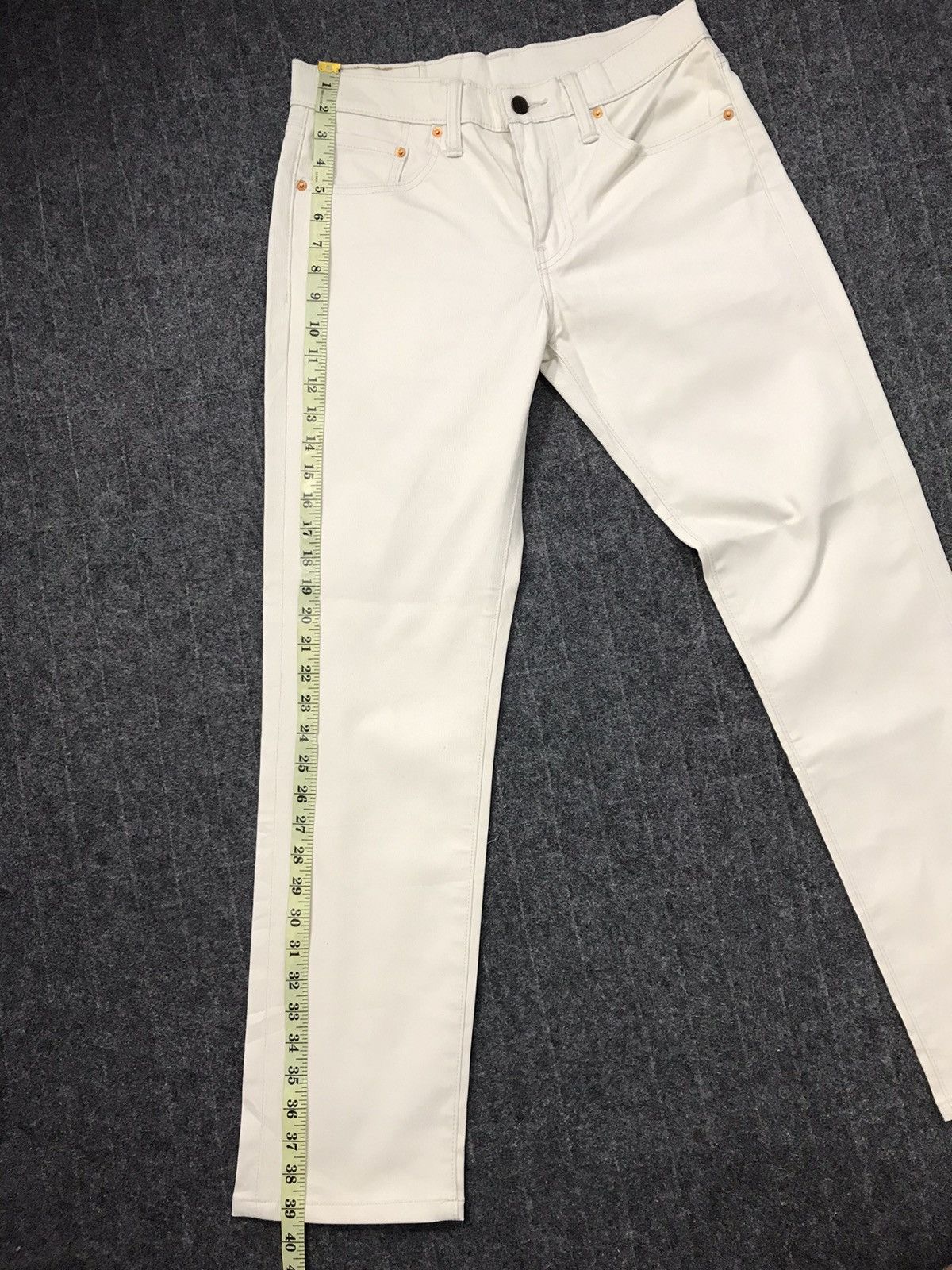 Levi's × Levi's Vintage Clothing Levi’s & Strauss Lot 511 Distressed Denim White Corduroy Size US 30 / EU 46 - 9 Thumbnail