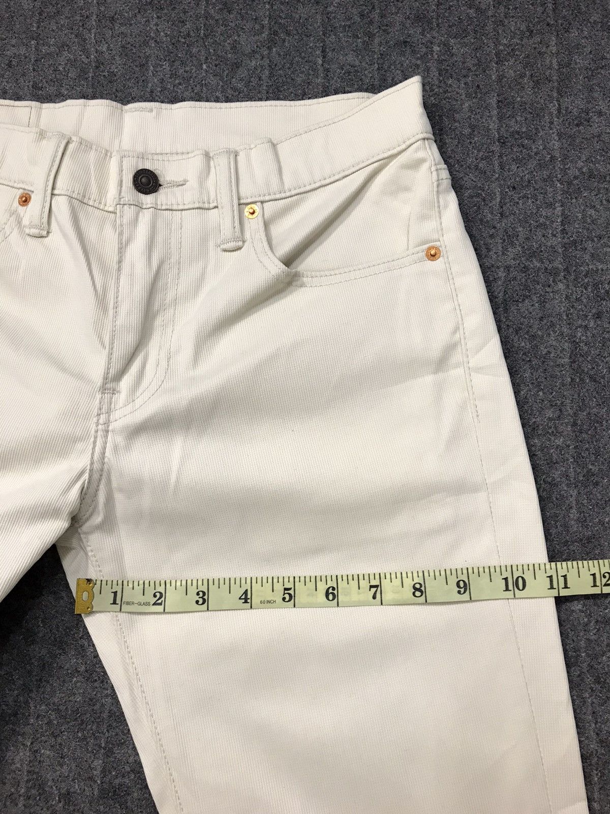 Levi's × Levi's Vintage Clothing Levi’s & Strauss Lot 511 Distressed Denim White Corduroy Size US 30 / EU 46 - 12 Thumbnail