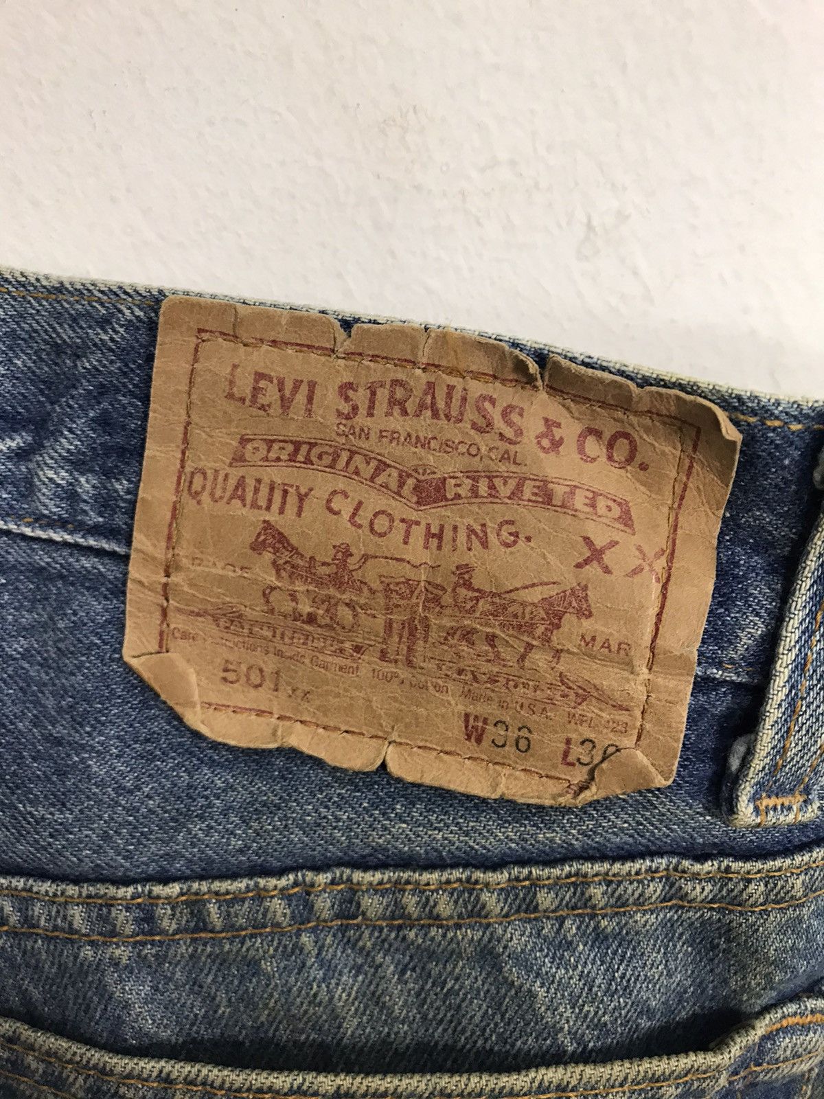 Levi's Vintage Clothing × Vintage 80s Levi’s & Strauss Lot 501 Denim Buttonfly K286j Size US 33 - 4 Thumbnail