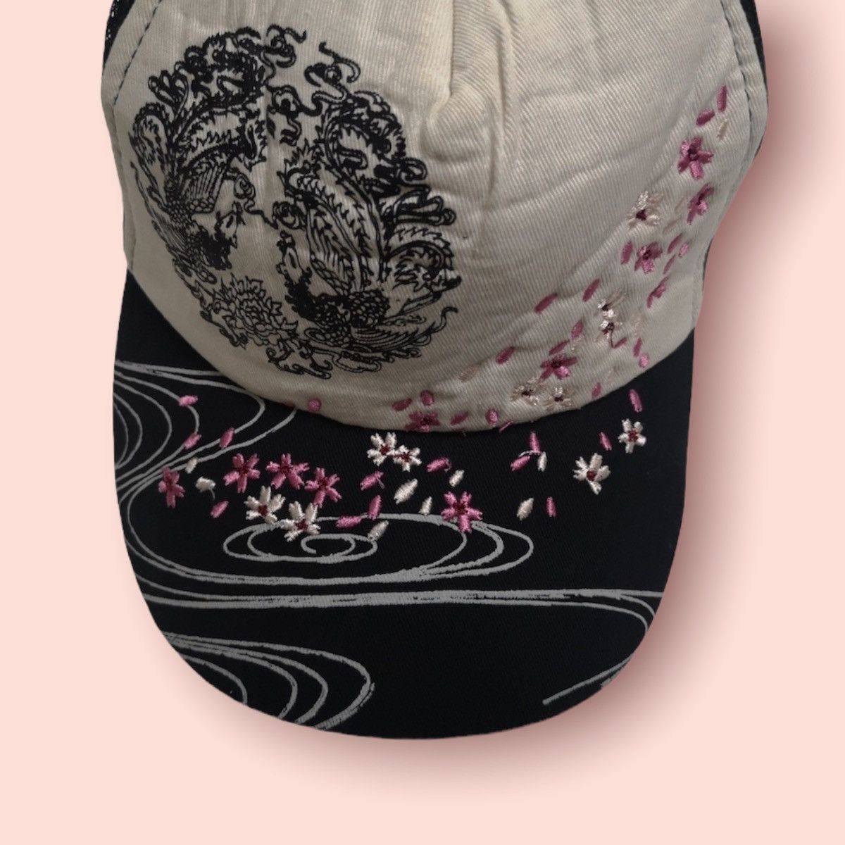 Japanese Brand VINTAGE TATOO SUKAJAN DESIGN TRUCKER HAT Size ONE SIZE - 3 Thumbnail