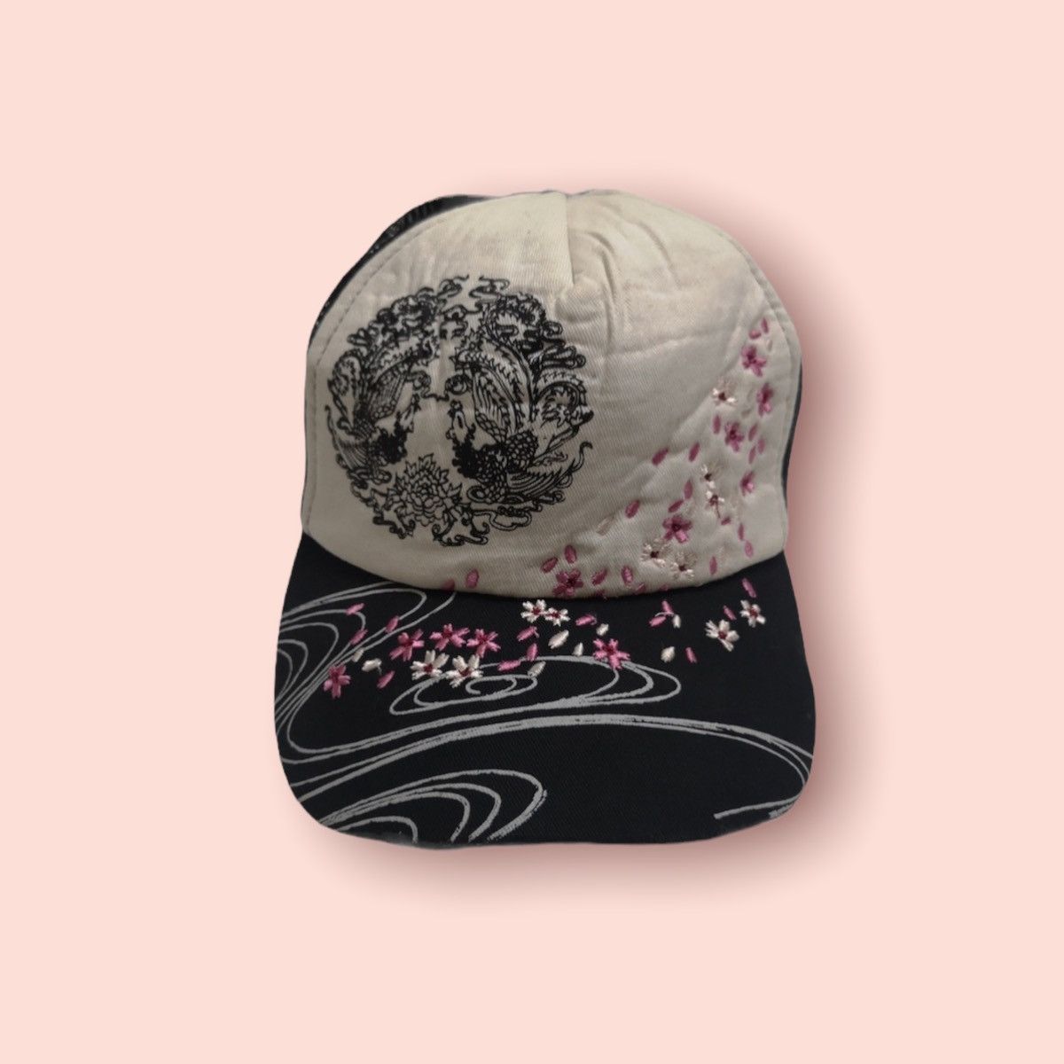 Japanese Brand VINTAGE TATOO SUKAJAN DESIGN TRUCKER HAT Size ONE SIZE - 12 Thumbnail