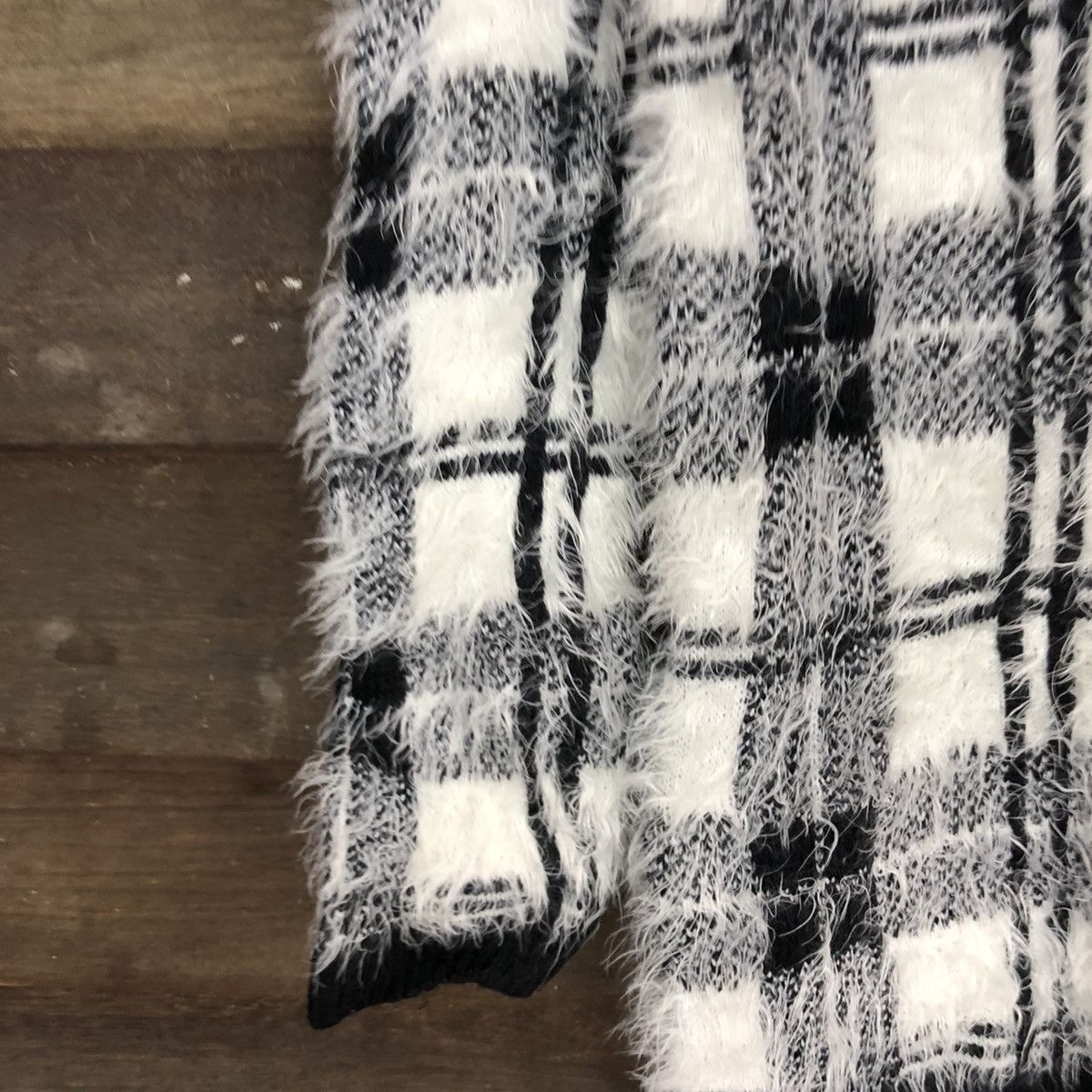 Homespun Knitwear DL Ingni Black checkered Mohair Shag Shaggy Knitwear C1088 Size US M / EU 48-50 / 2 - 6 Thumbnail